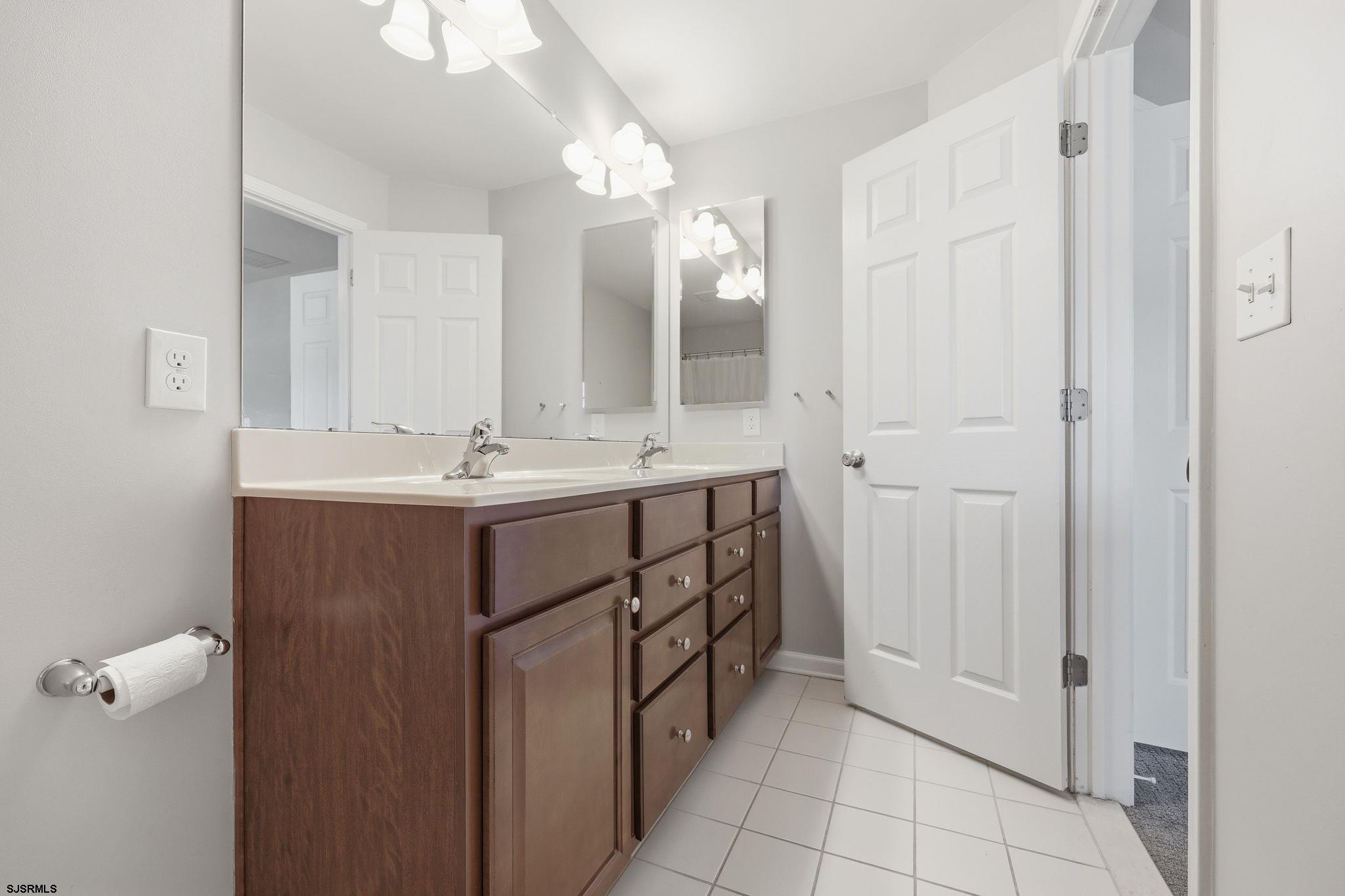 324 Sanderling Lane Egg Harbor Township NJ 08232