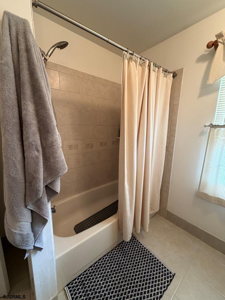 841 E Fishers Creek Road Smithville NJ 08205