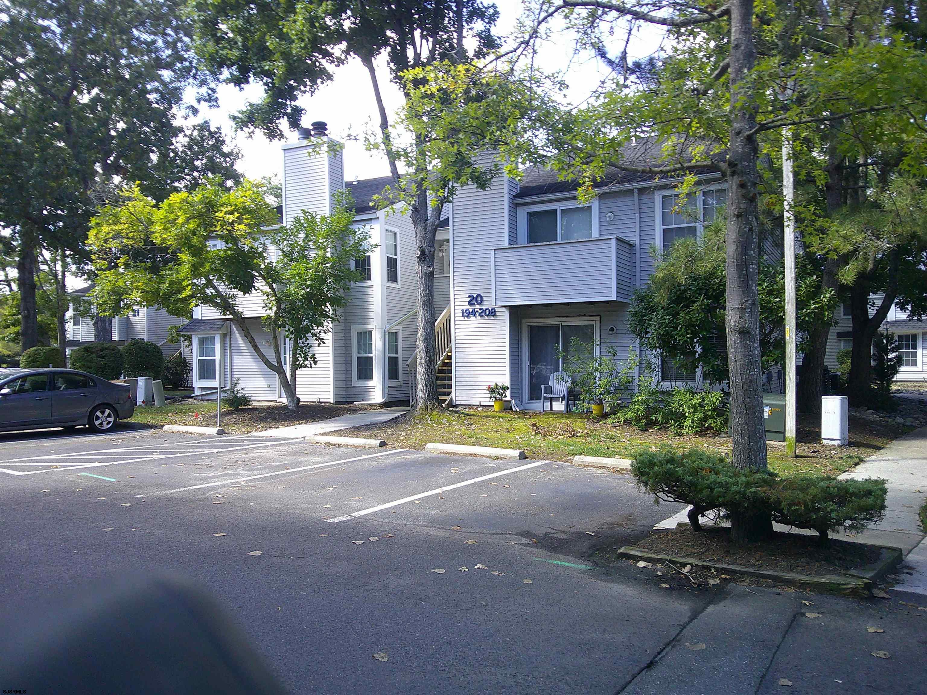 204 Meadow Ridge Drive Smithville NJ 08205