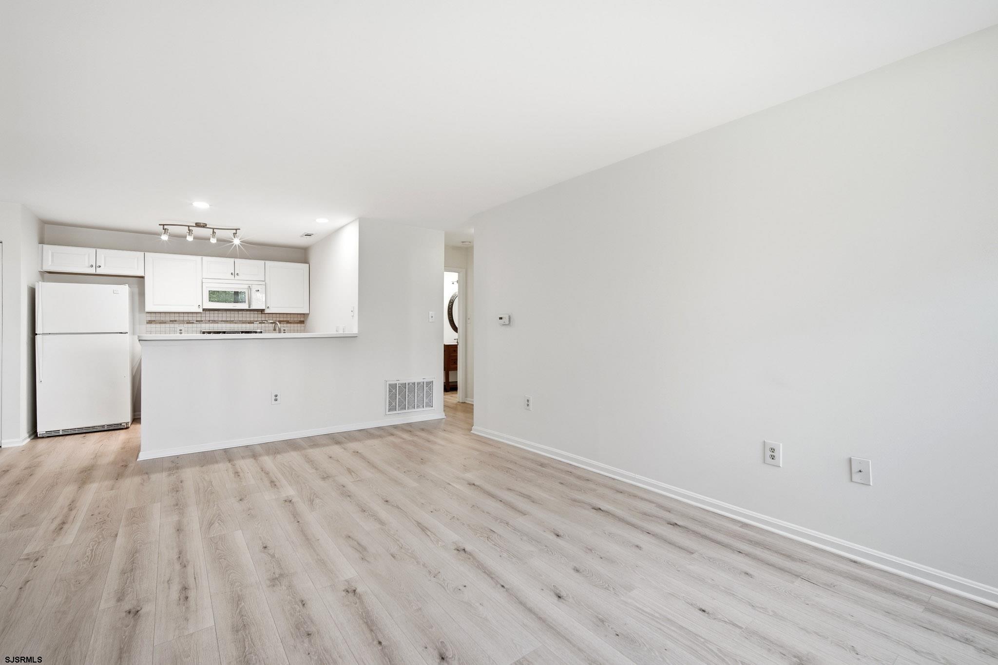 17 Driftwood Court Smithville NJ 08205