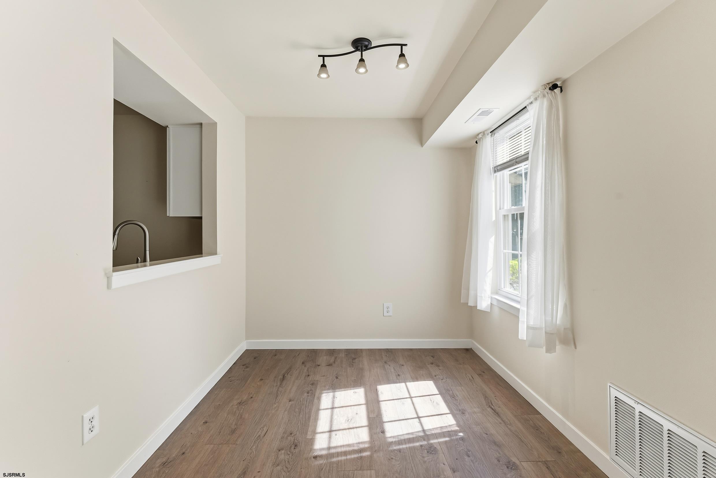 69 Waterview Smithville NJ 08205