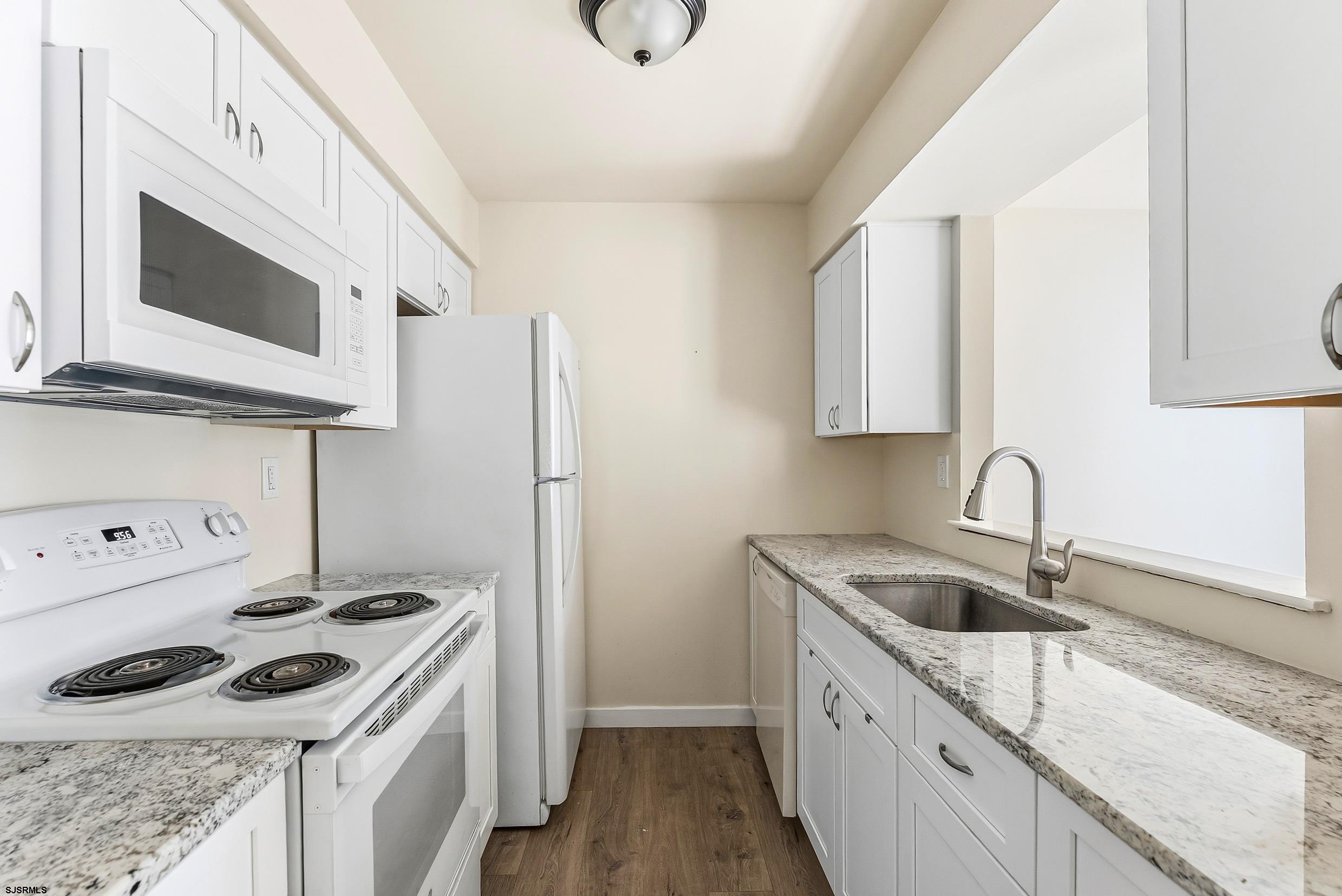 69 Waterview Smithville NJ 08205