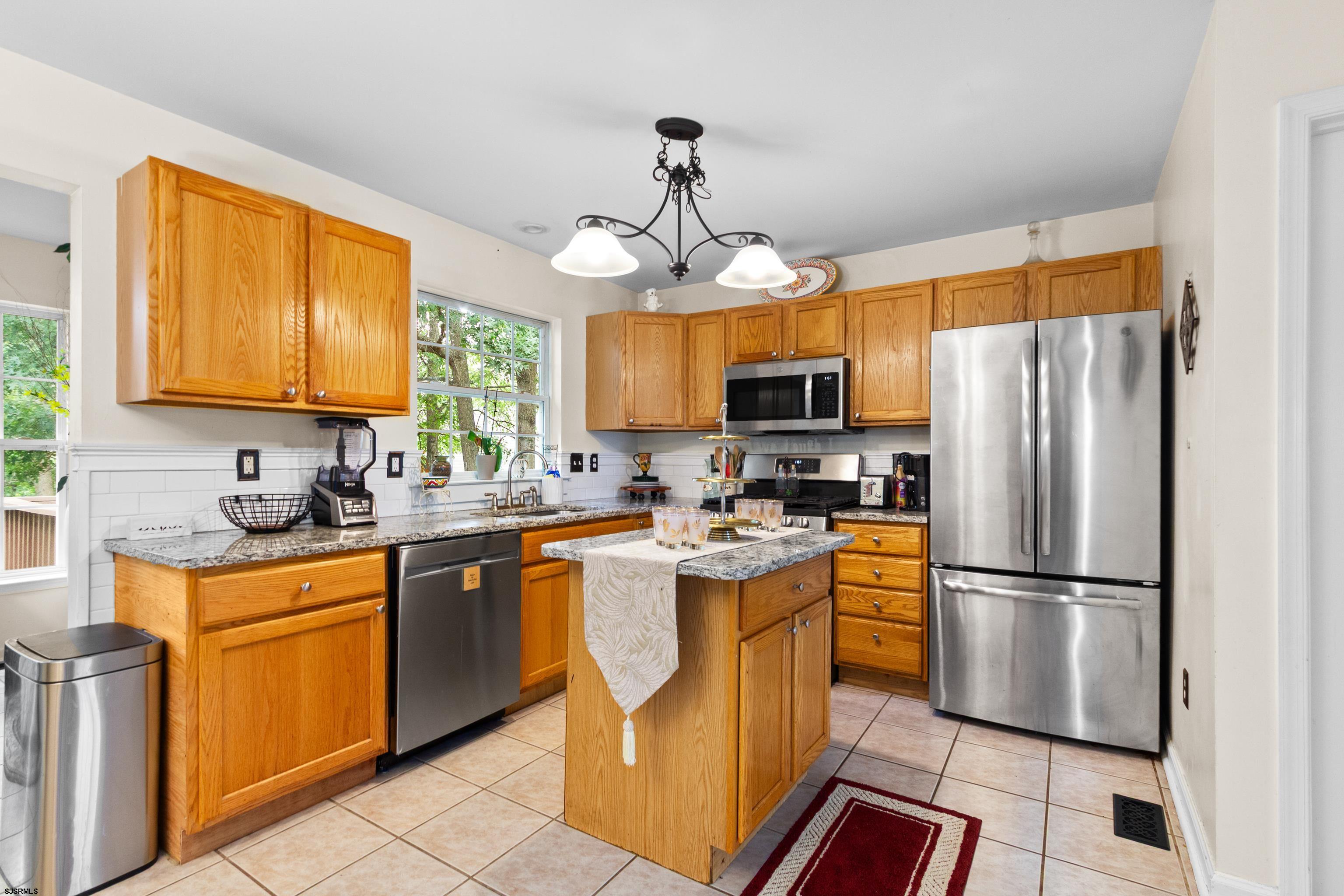 114 Pine Knoll Circle Hamilton Township NJ 08330