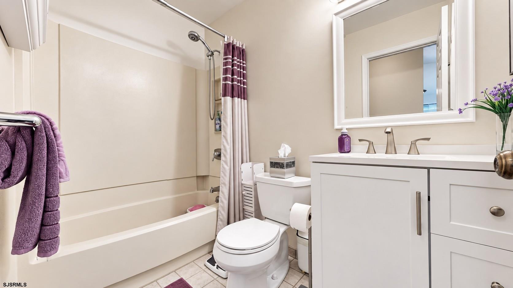 164 Club Place Galloway Township NJ 08205
