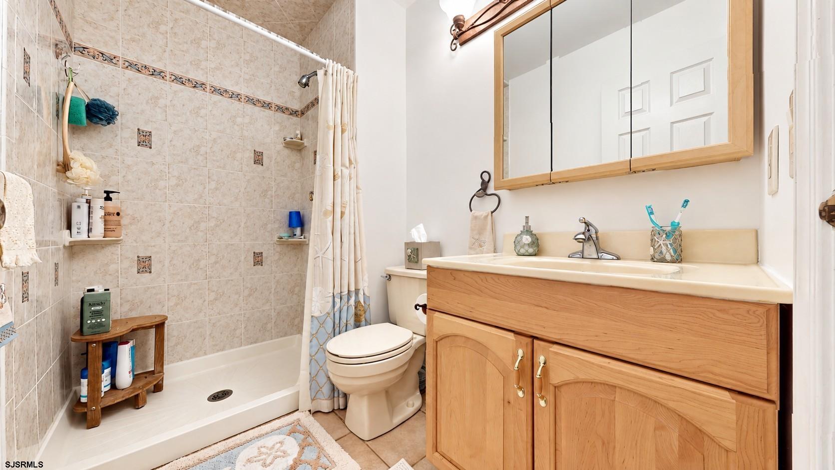 164 Club Place Galloway Township NJ 08205