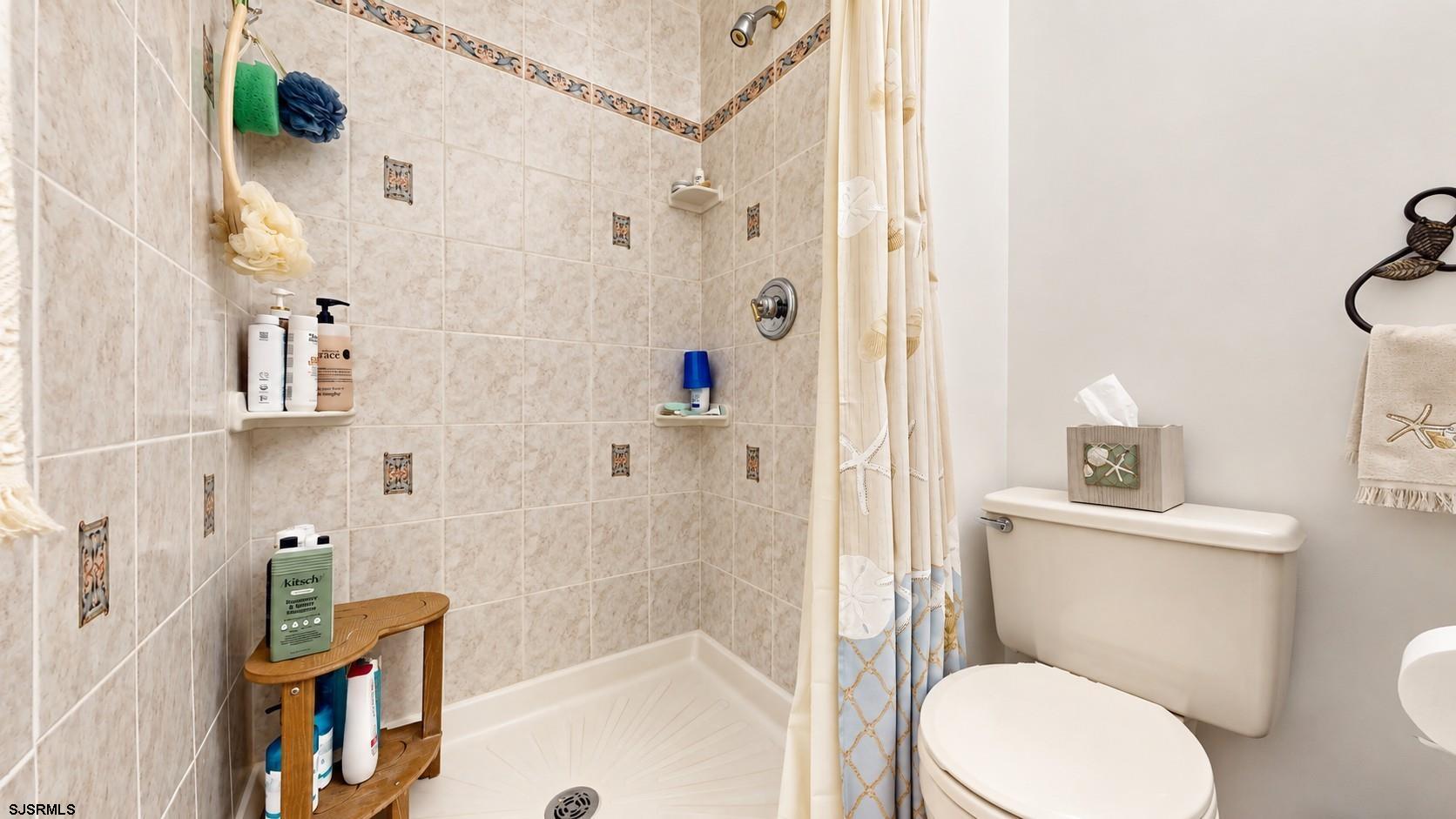 164 Club Place Galloway Township NJ 08205