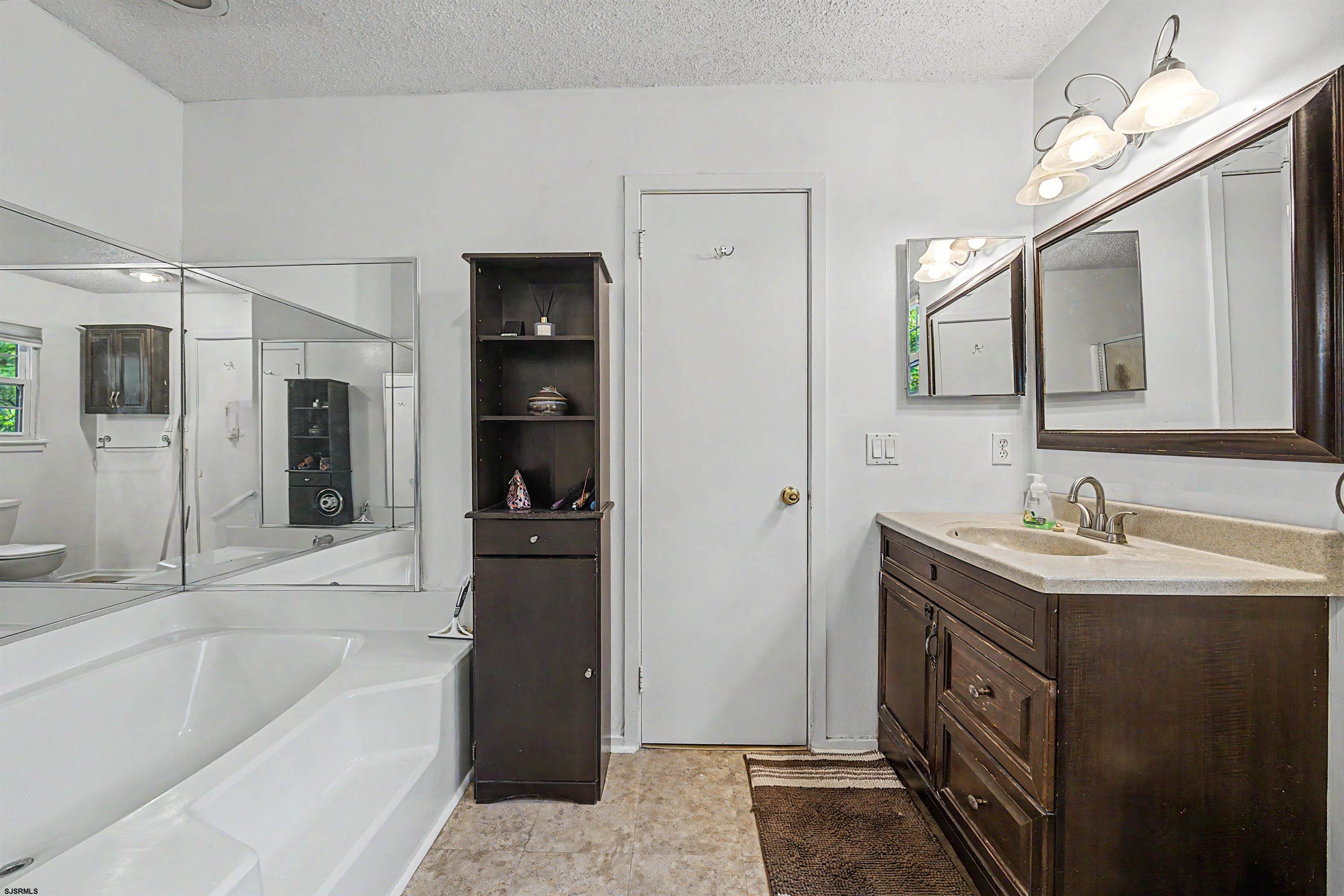 1 Cambridge Egg Harbor Township NJ 08234