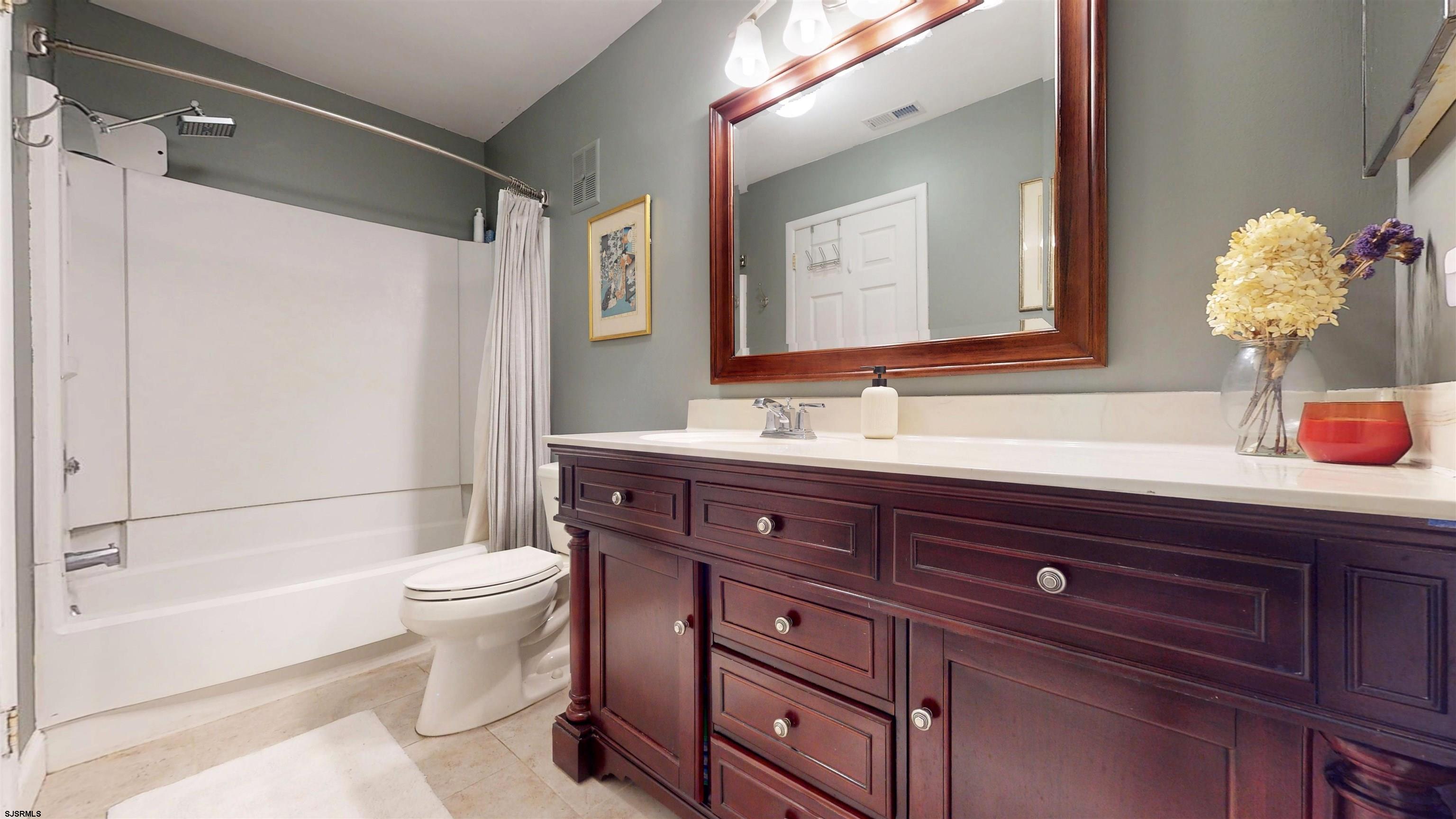 310 Harbour Cove Somers Point NJ 08244