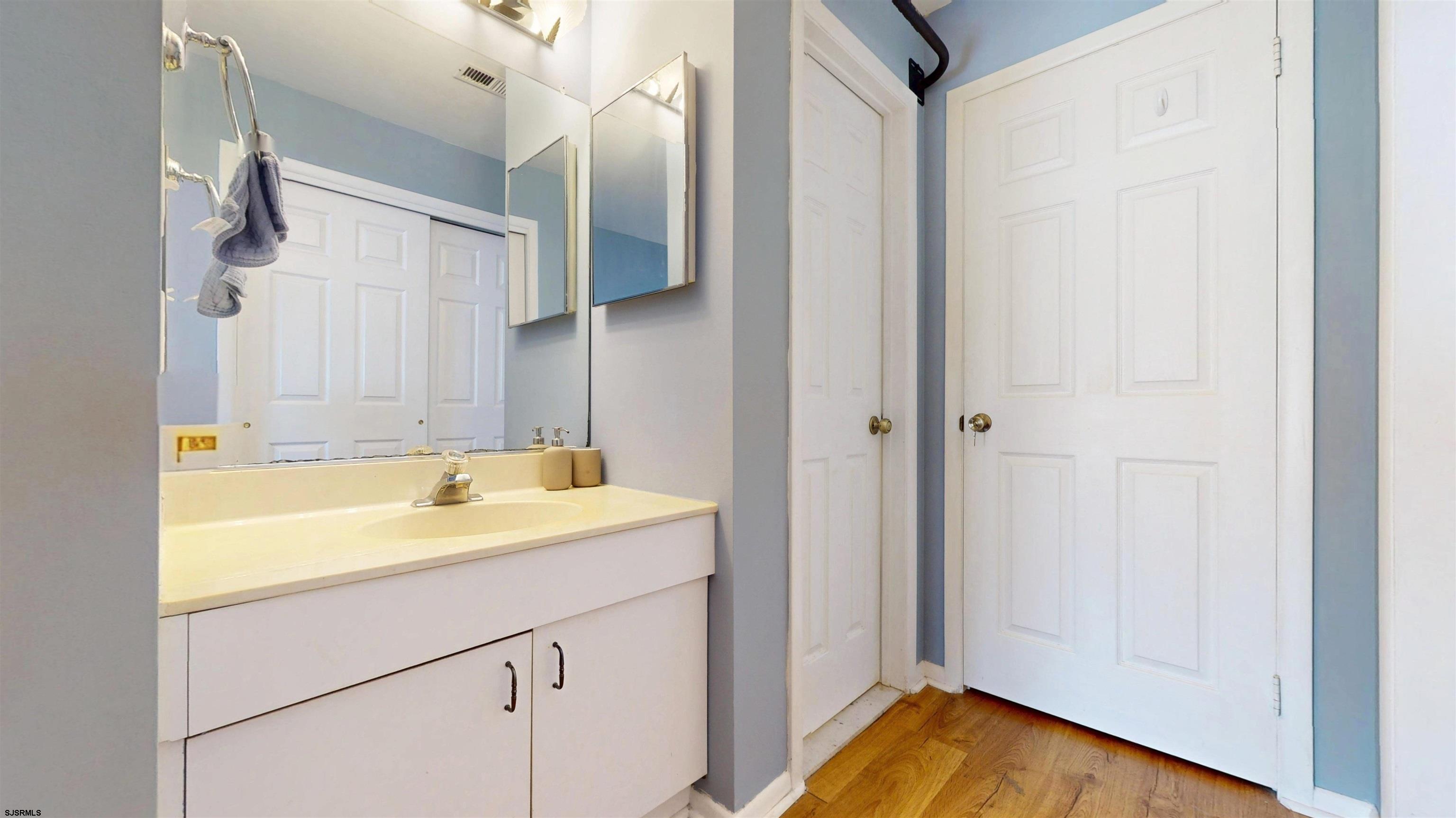 310 Harbour Cove Somers Point NJ 08244