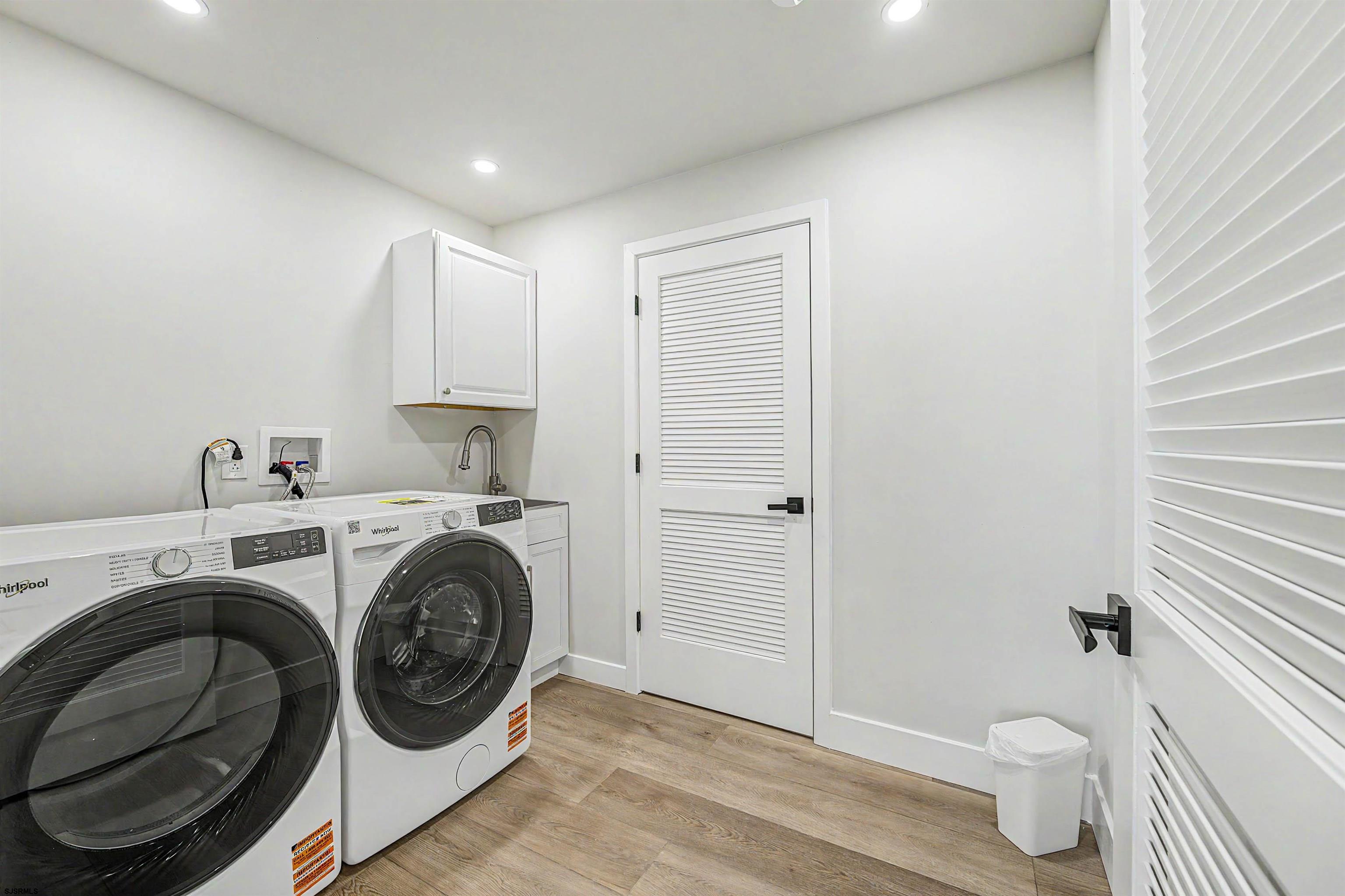323 E Oak Avenue Wildwood NJ 08260