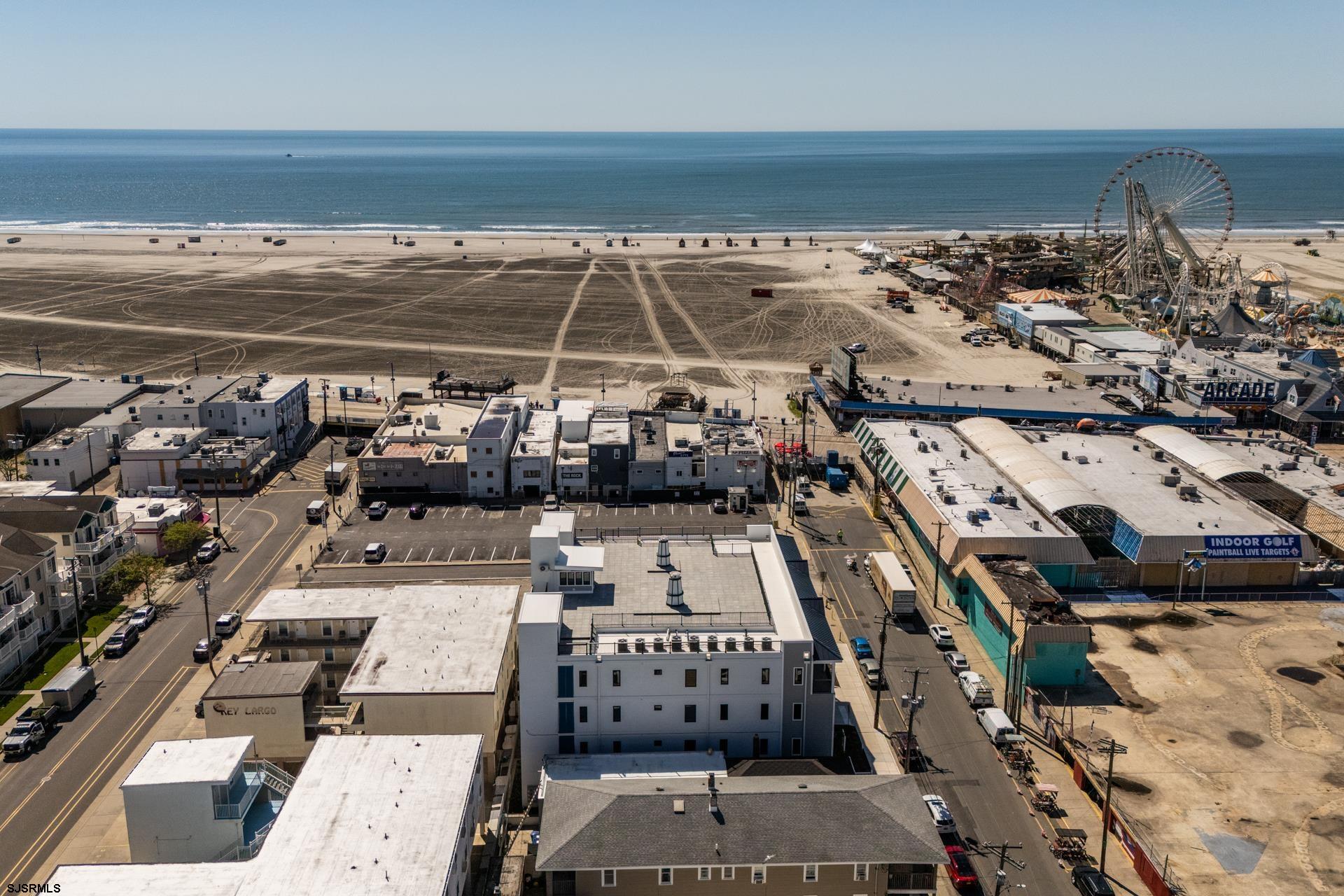 323 E Oak Avenue Wildwood NJ 08260