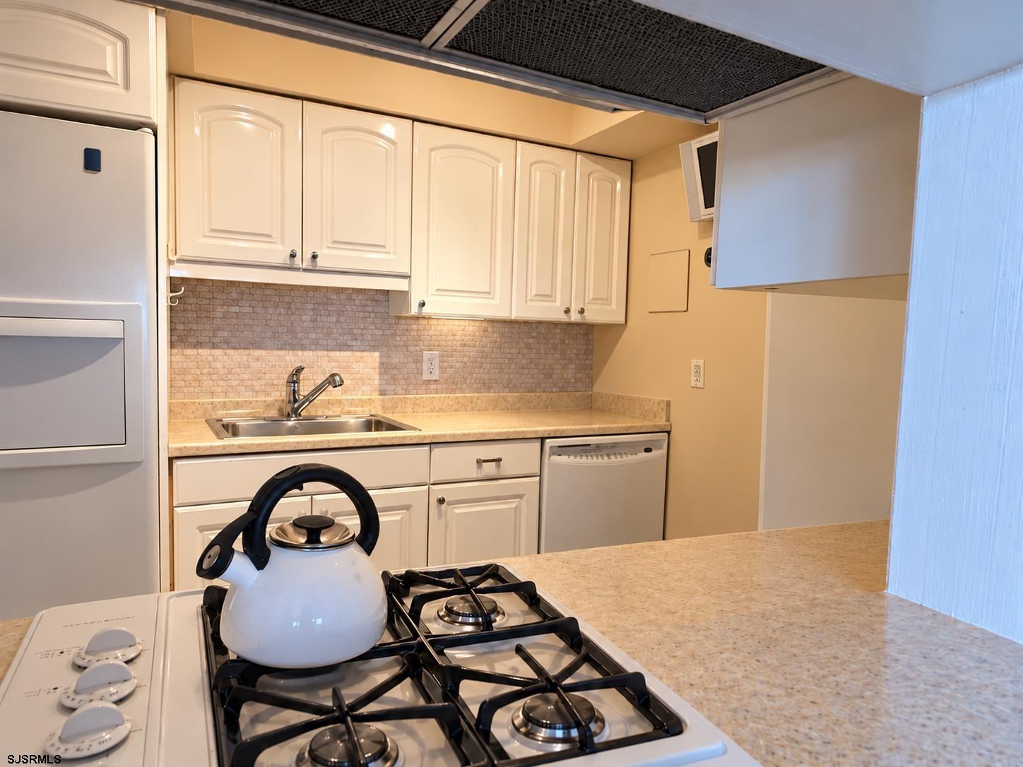 3817 Ventnor Avenue Atlantic City NJ 08401