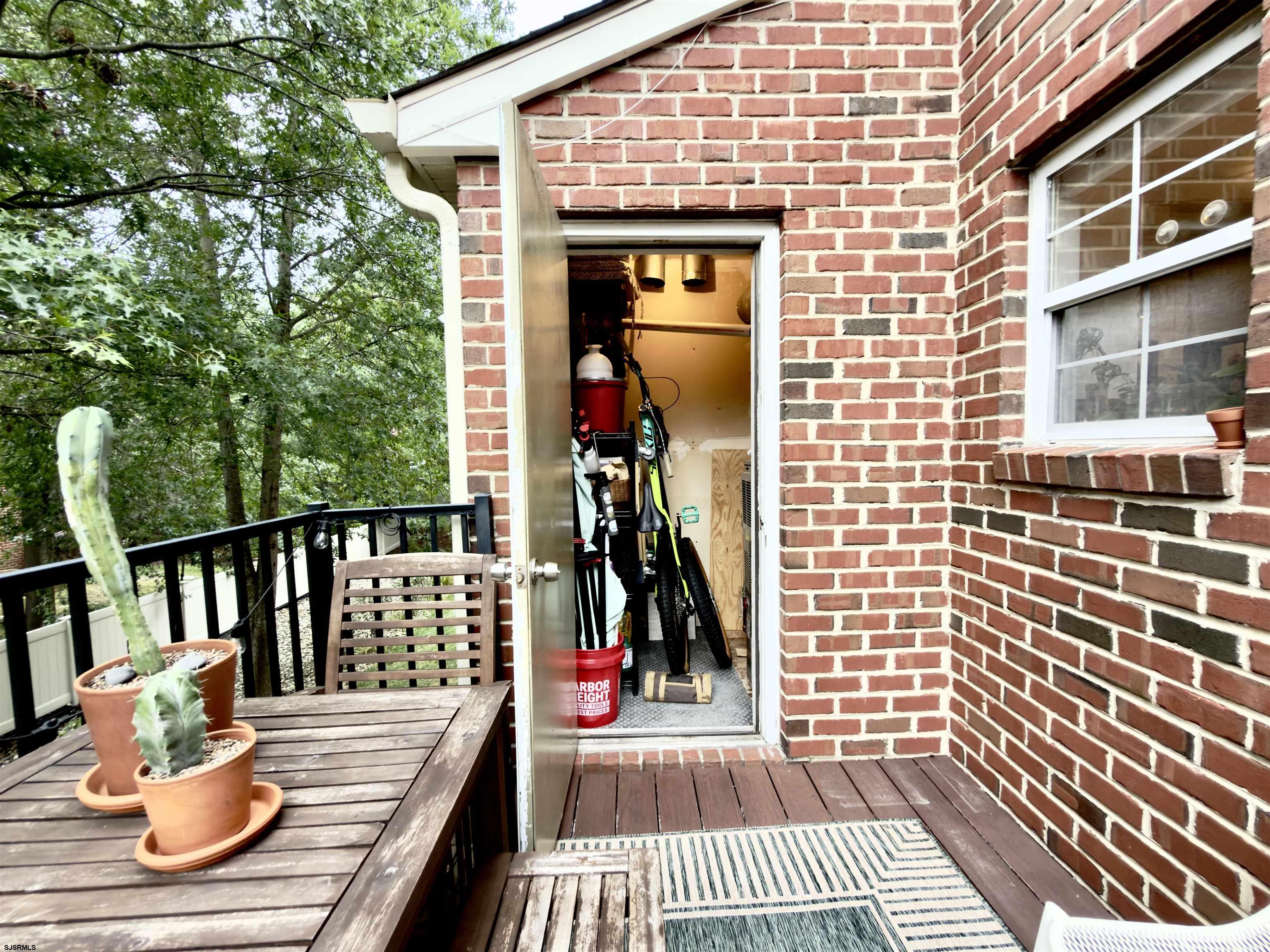1553 Thomas Jefferson Court Hamilton Township NJ 08330