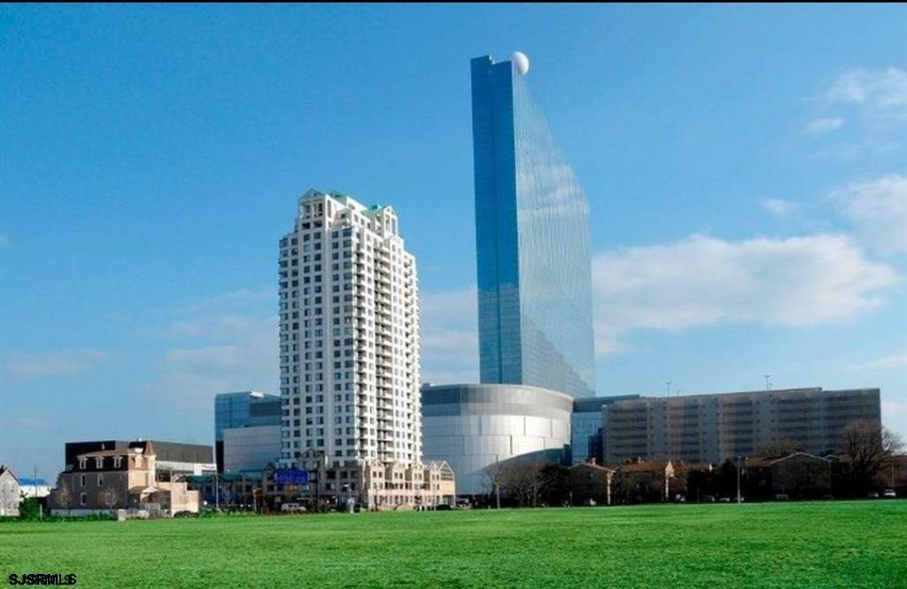 526 Pacific Avenue Atlantic City NJ 08401