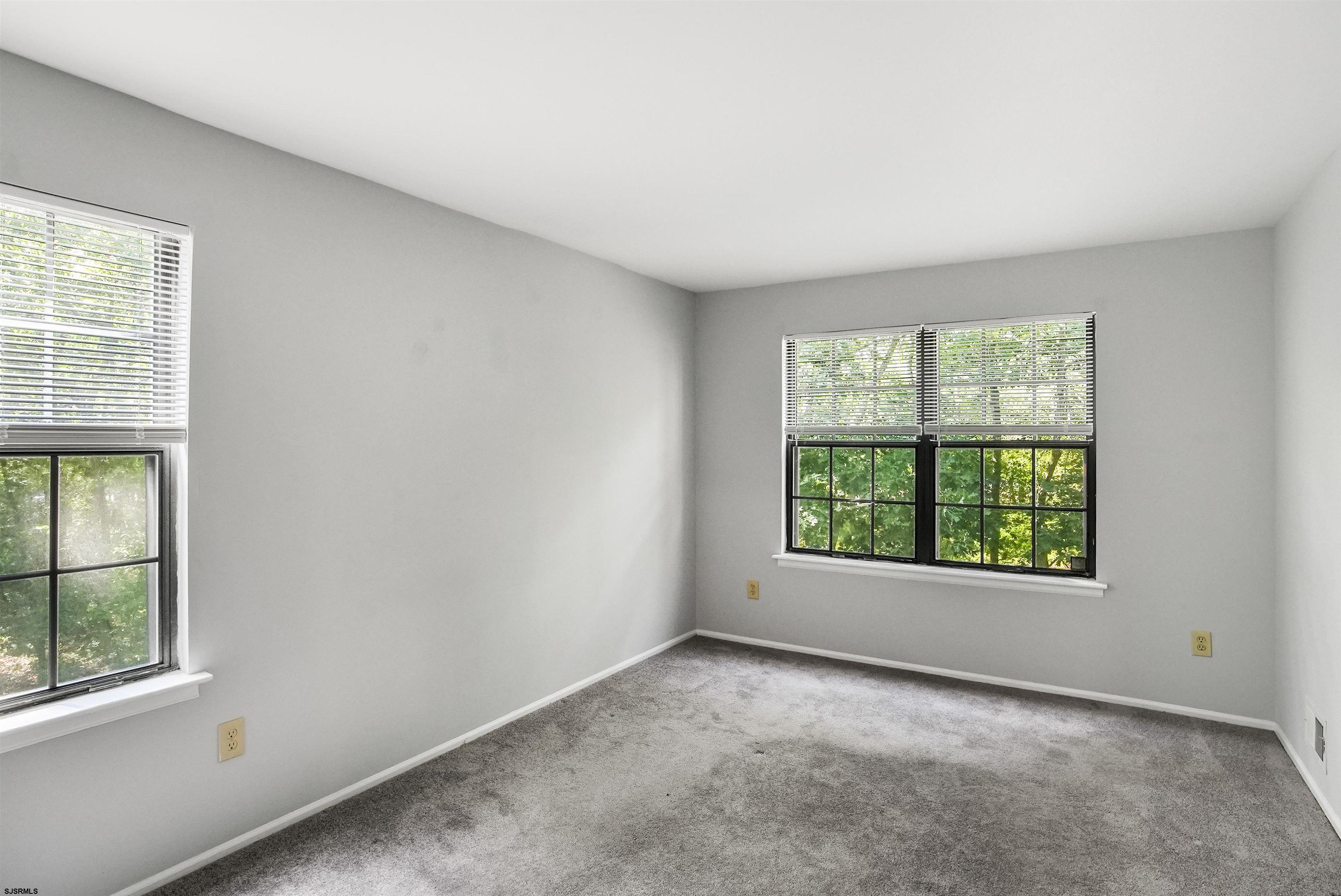 99 Sussex Place Absecon NJ 08205