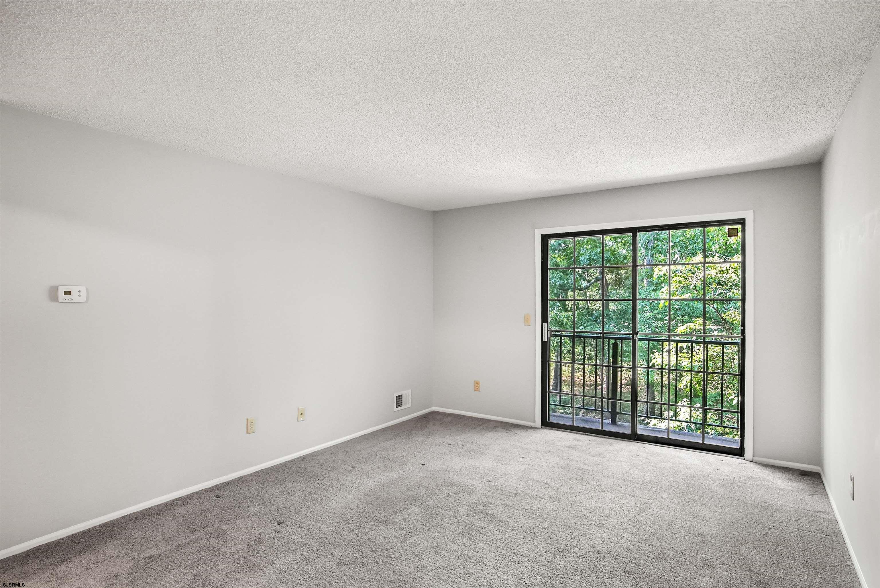99 Sussex Place Absecon NJ 08205