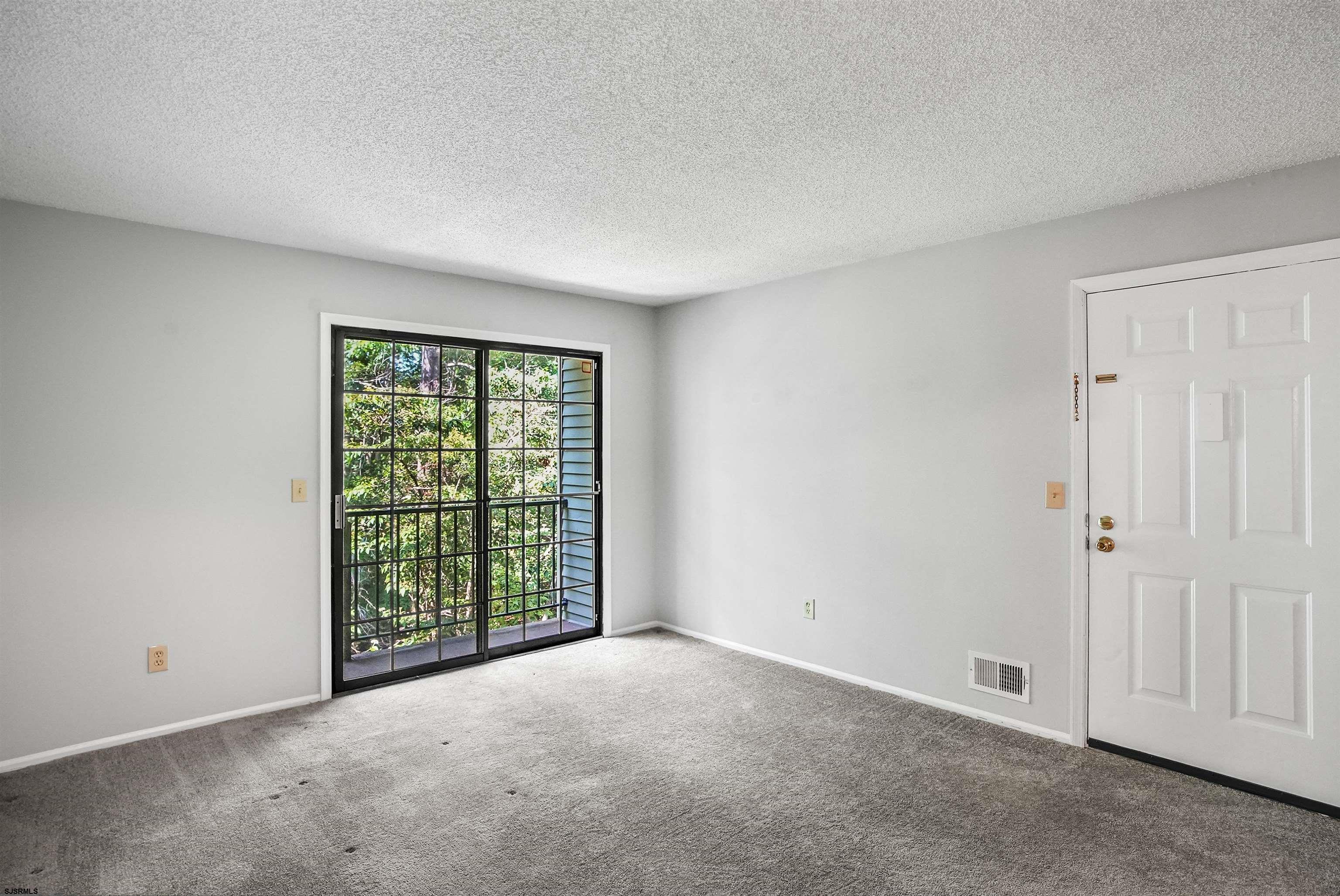 99 Sussex Place Absecon NJ 08205
