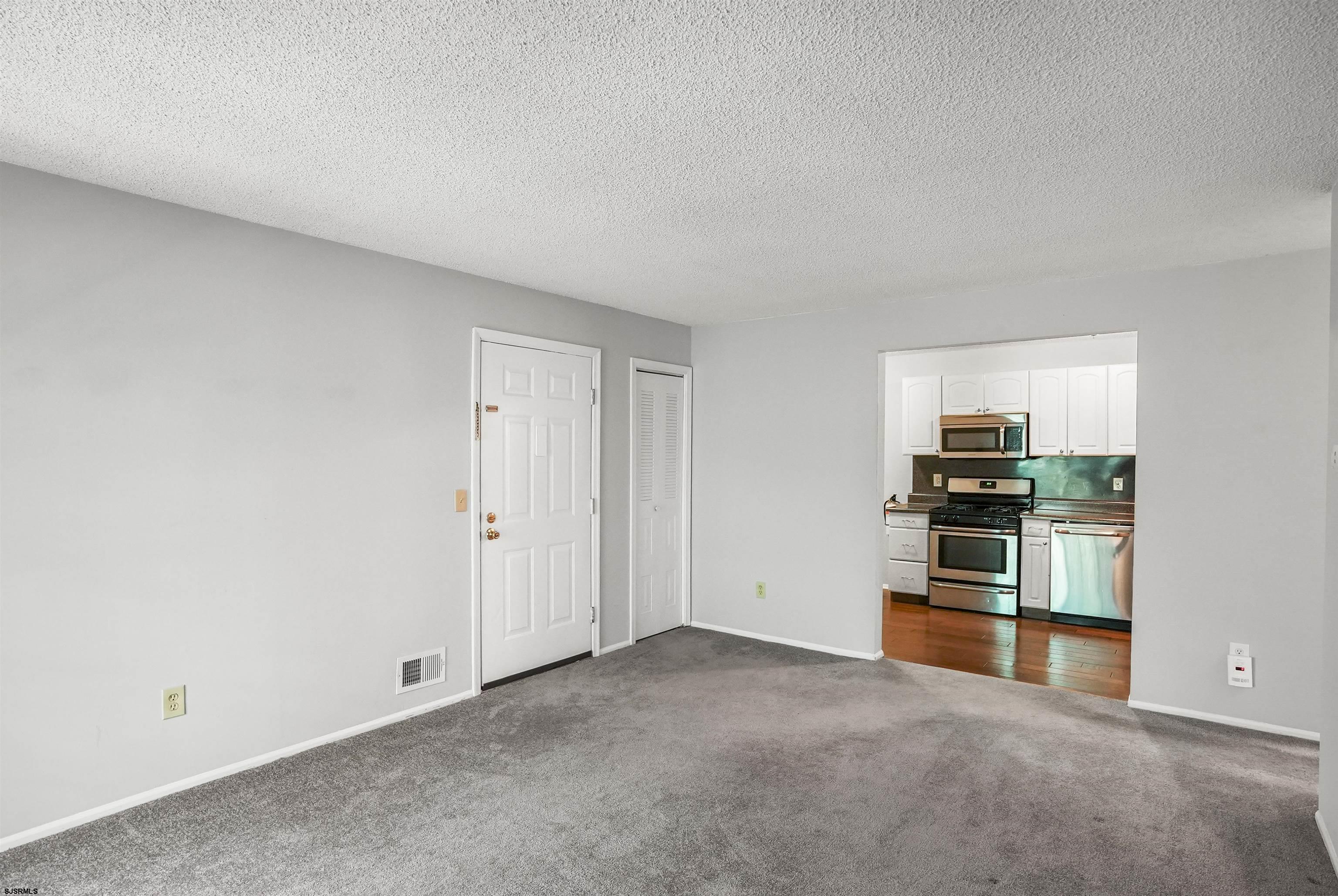 99 Sussex Place Absecon NJ 08205