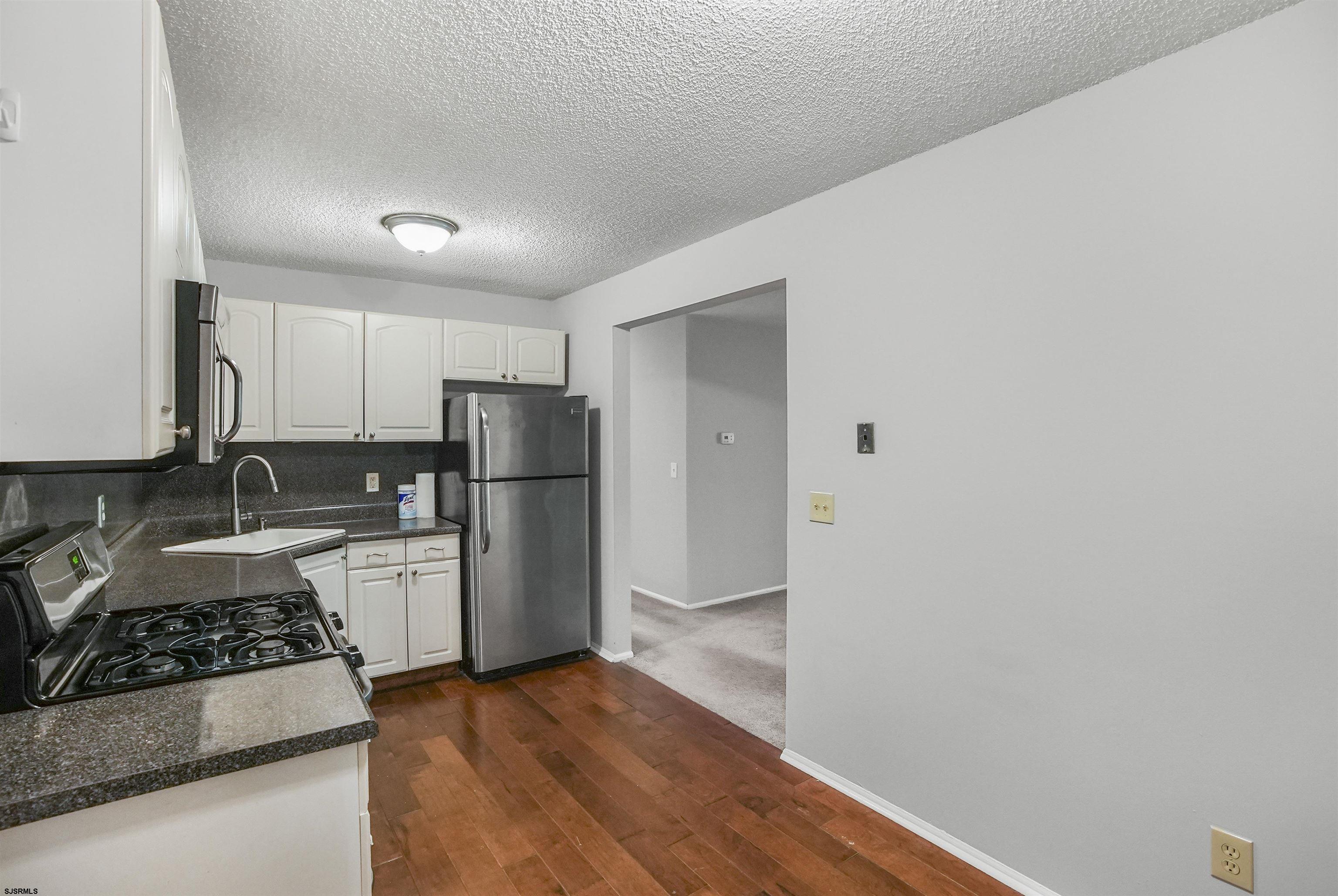 99 Sussex Place Absecon NJ 08205