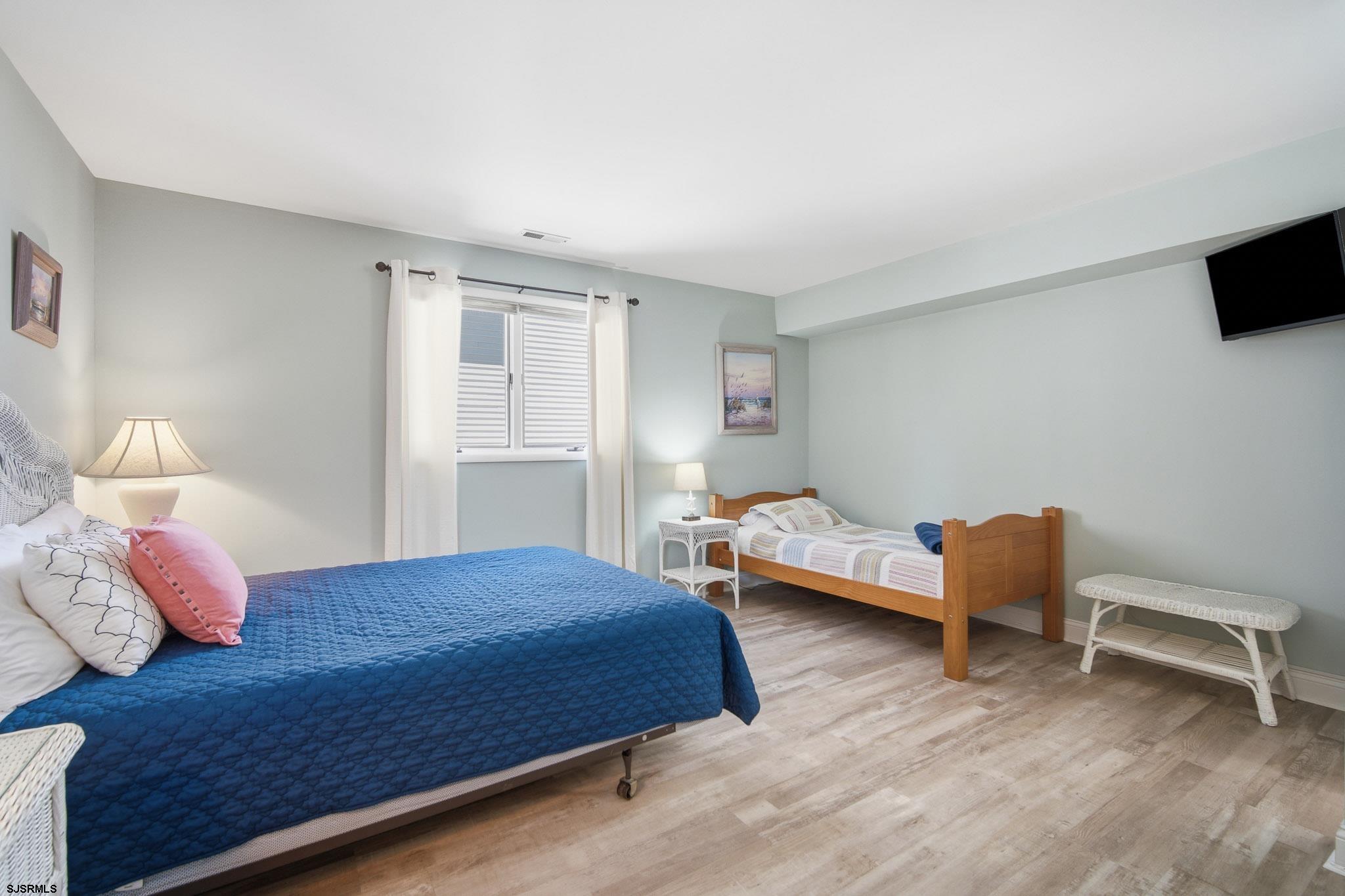 201 Beach W #B Avenue Brigantine NJ 08203