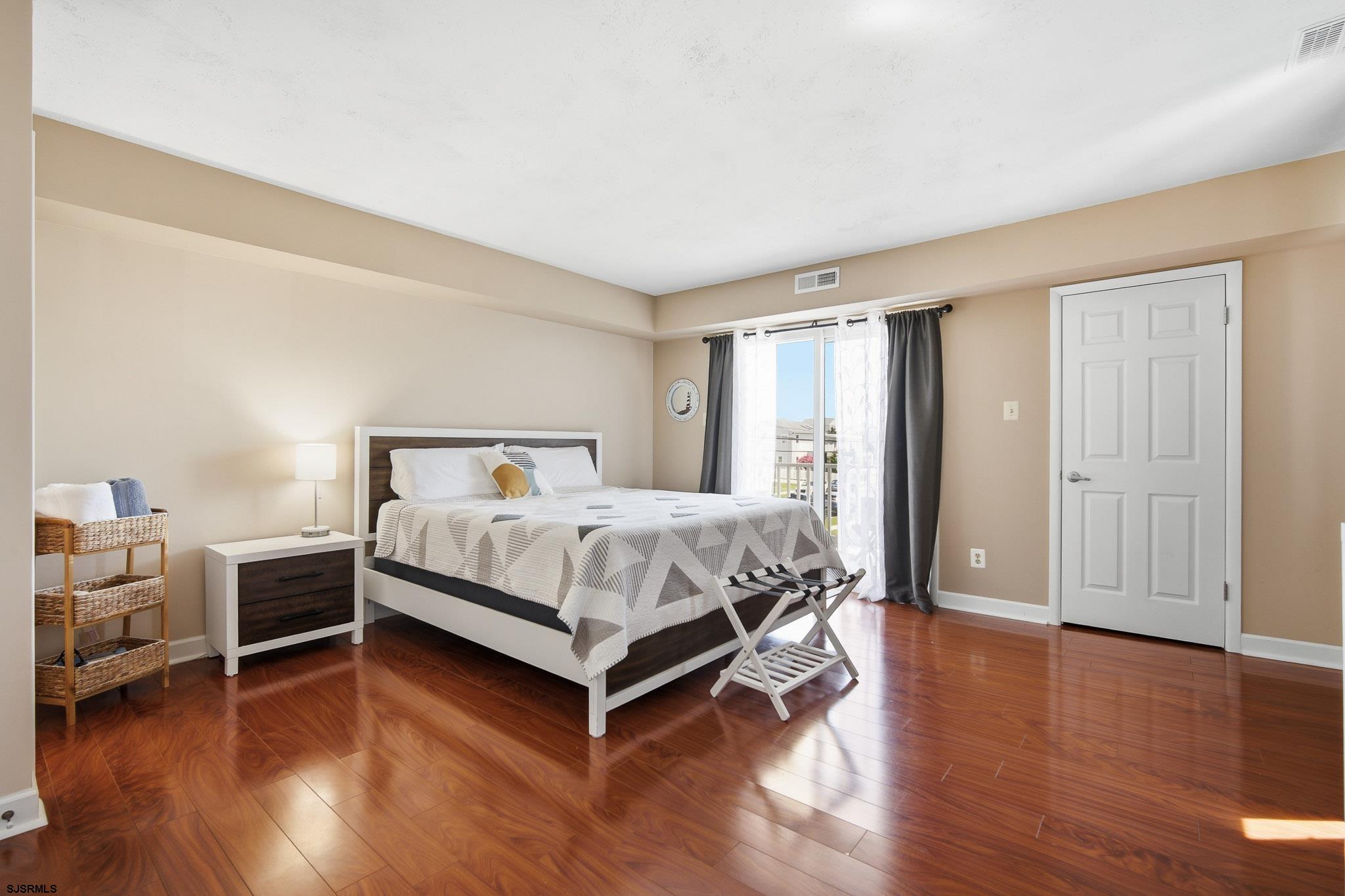 201 Beach W #B Avenue Brigantine NJ 08203