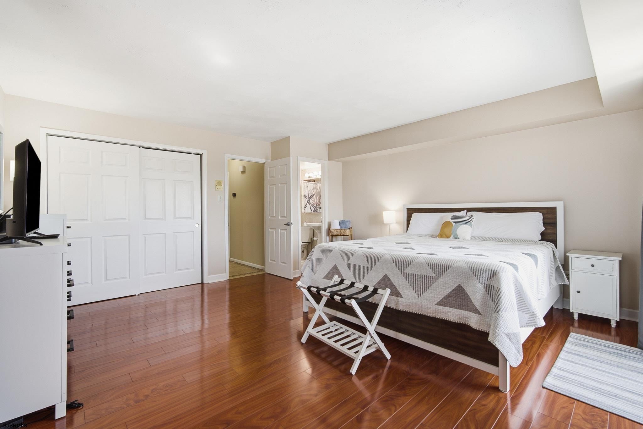 201 Beach W #B Avenue Brigantine NJ 08203