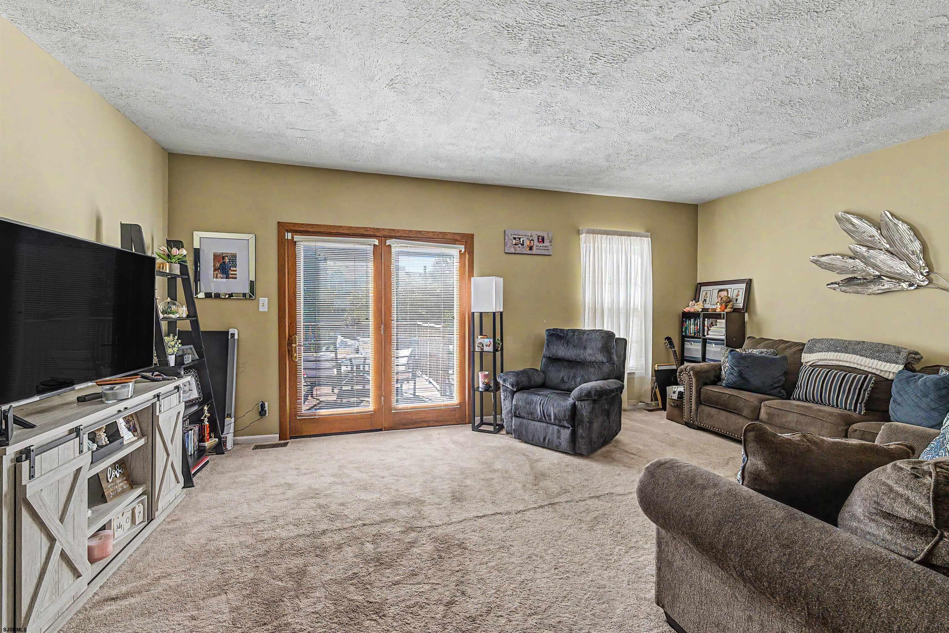 75 Pebble Lane Blackwood NJ 08012