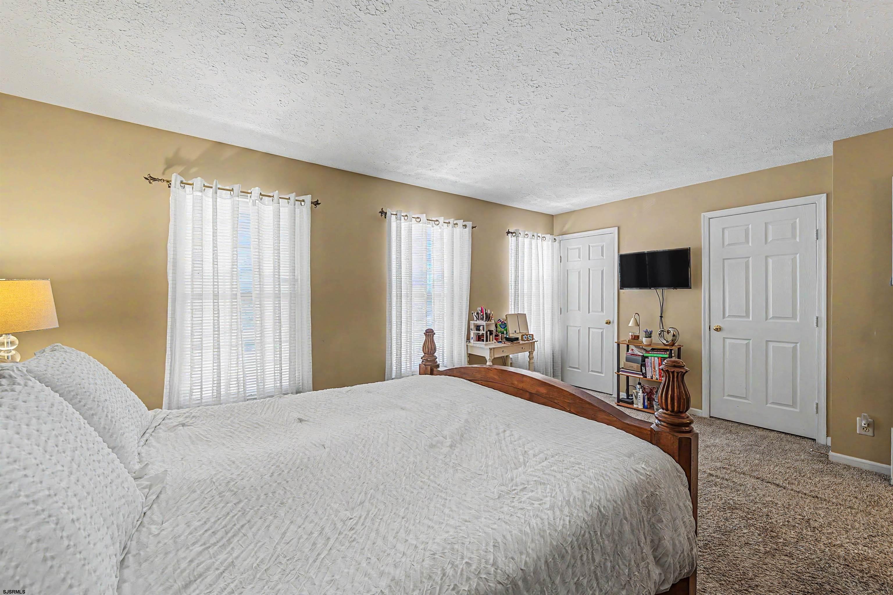 75 Pebble Lane Blackwood NJ 08012
