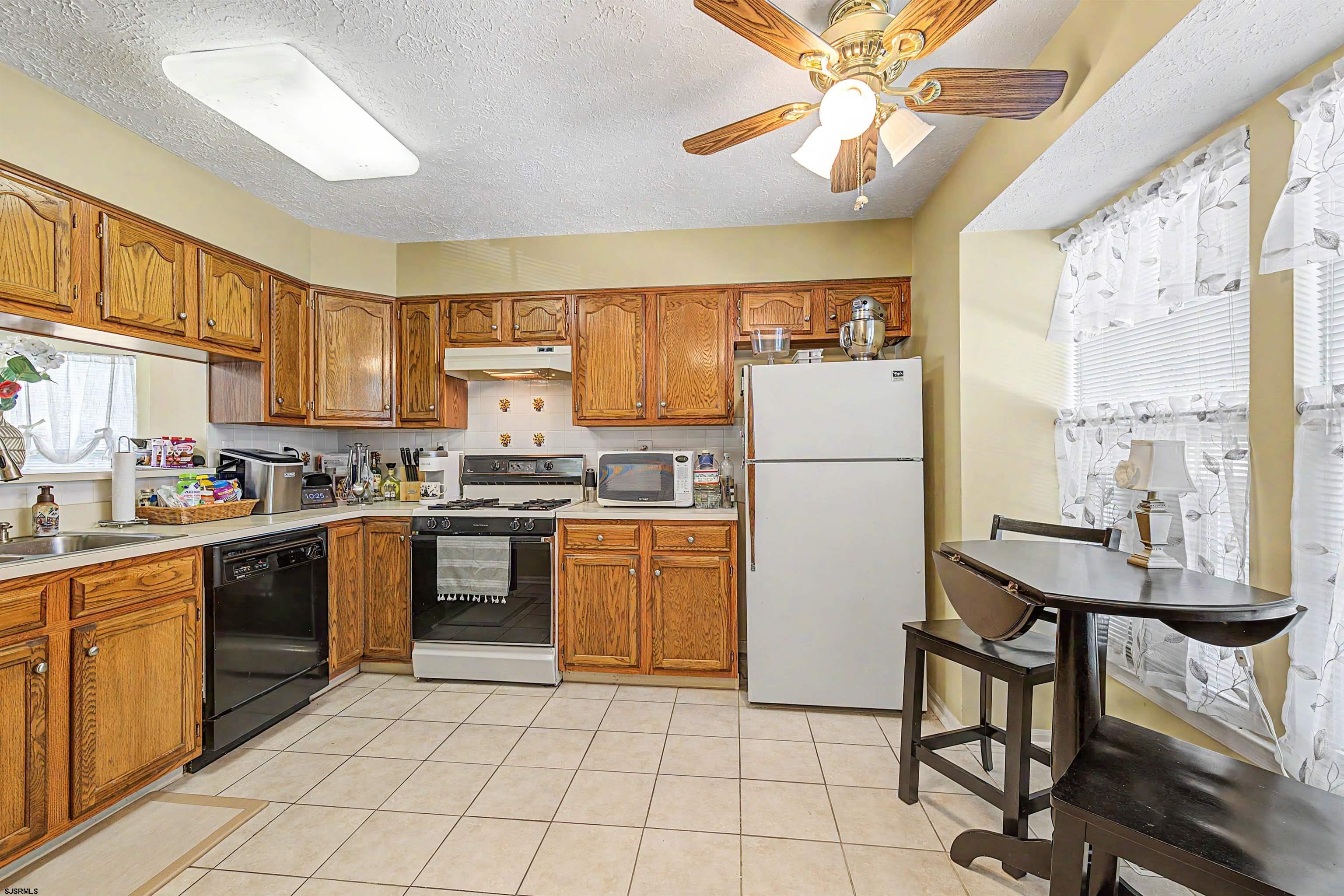 75 Pebble Lane Blackwood NJ 08012