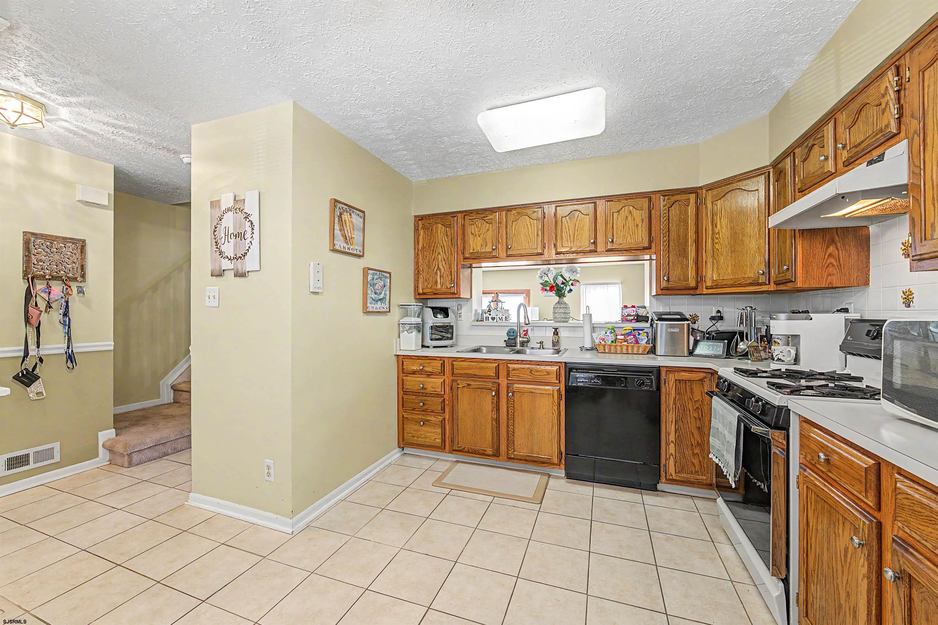 75 Pebble Lane Blackwood NJ 08012