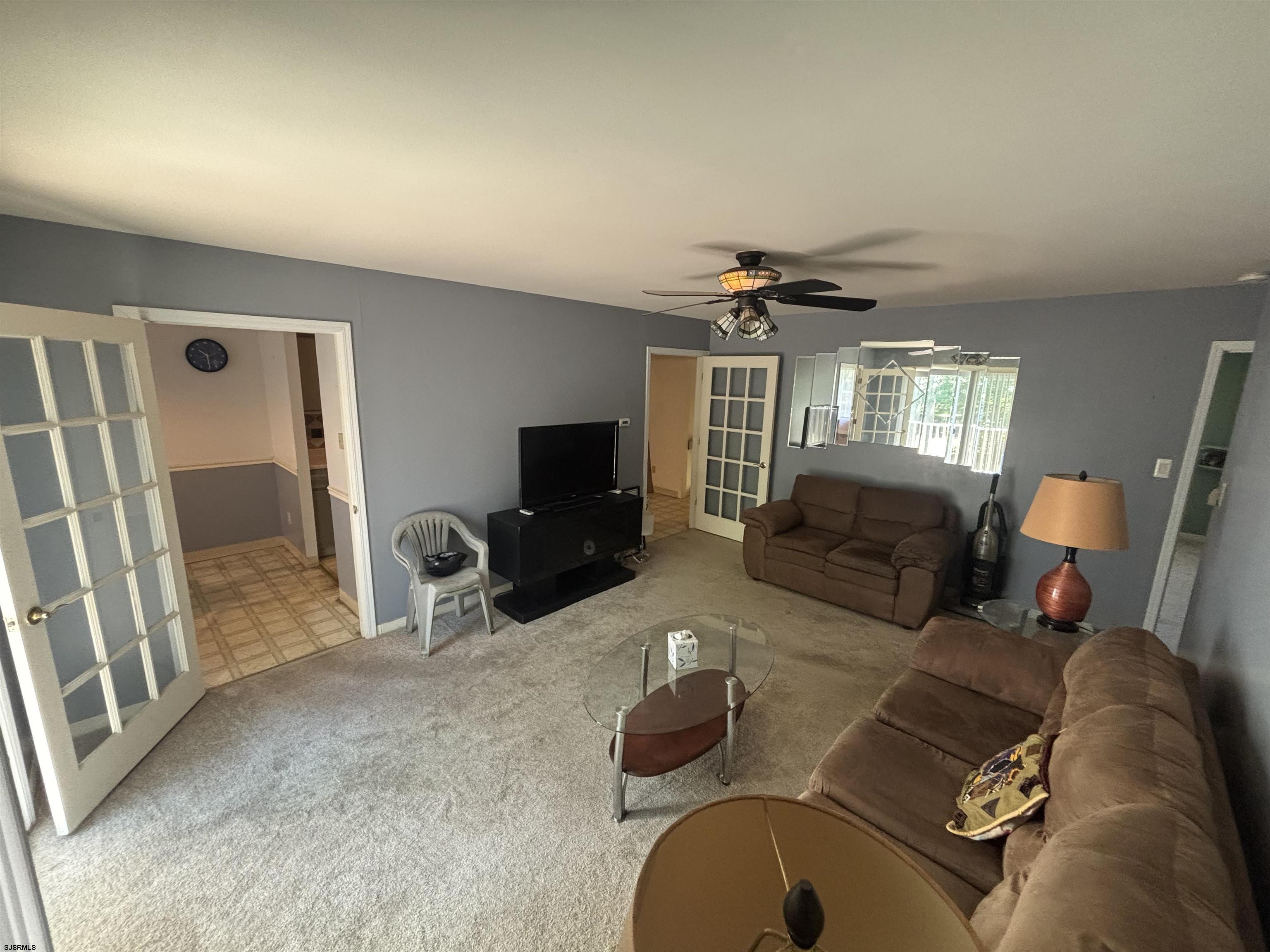 18 Country Magnolia Egg Harbor Township NJ 08234