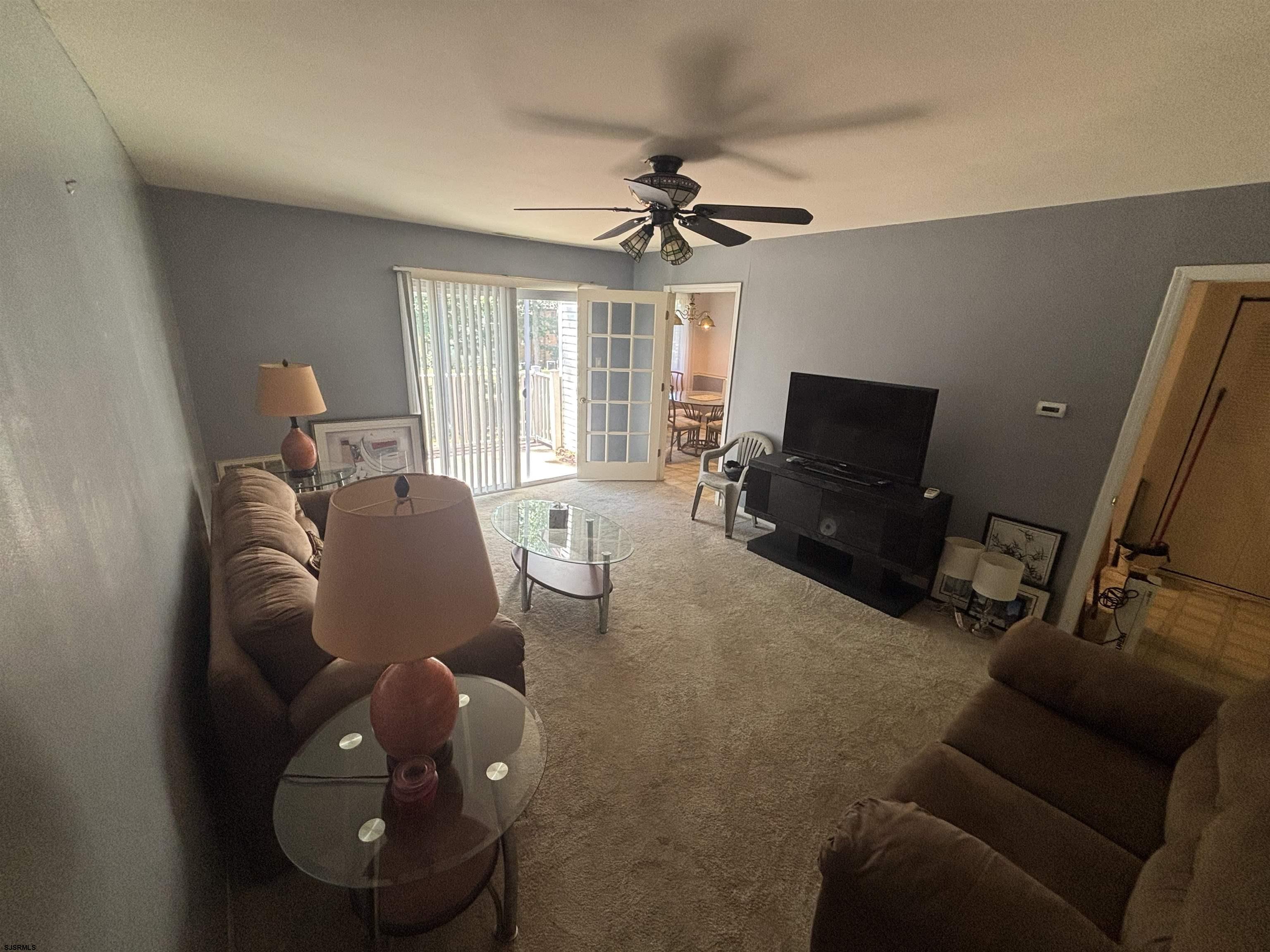 18 Country Magnolia Egg Harbor Township NJ 08234