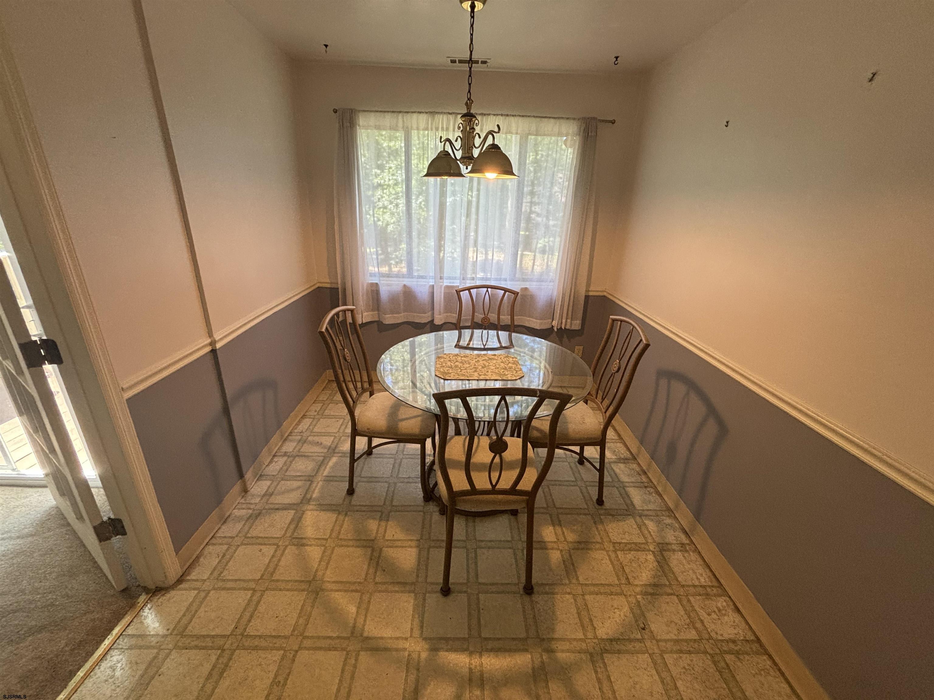 18 Country Magnolia Egg Harbor Township NJ 08234