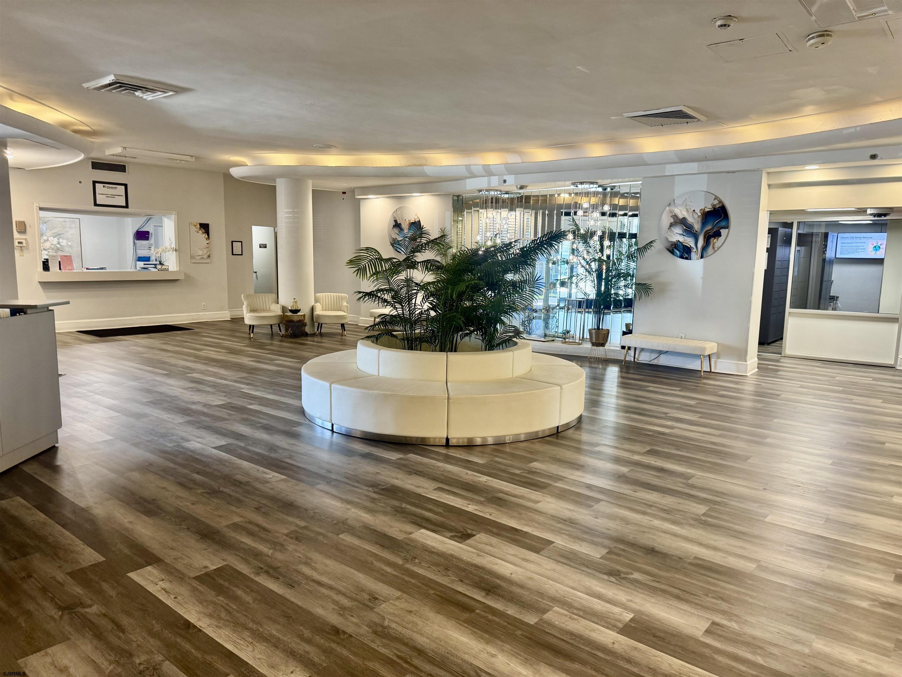 101 S Raleigh Avenue Atlantic City NJ 08401