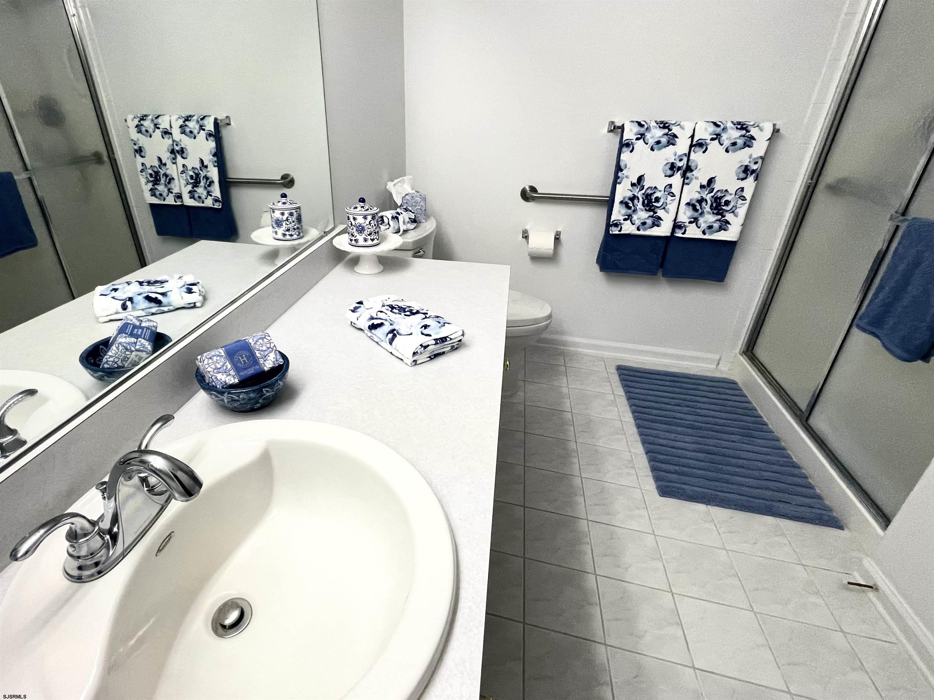 669 E Chancery Lane Galloway Township NJ 08205