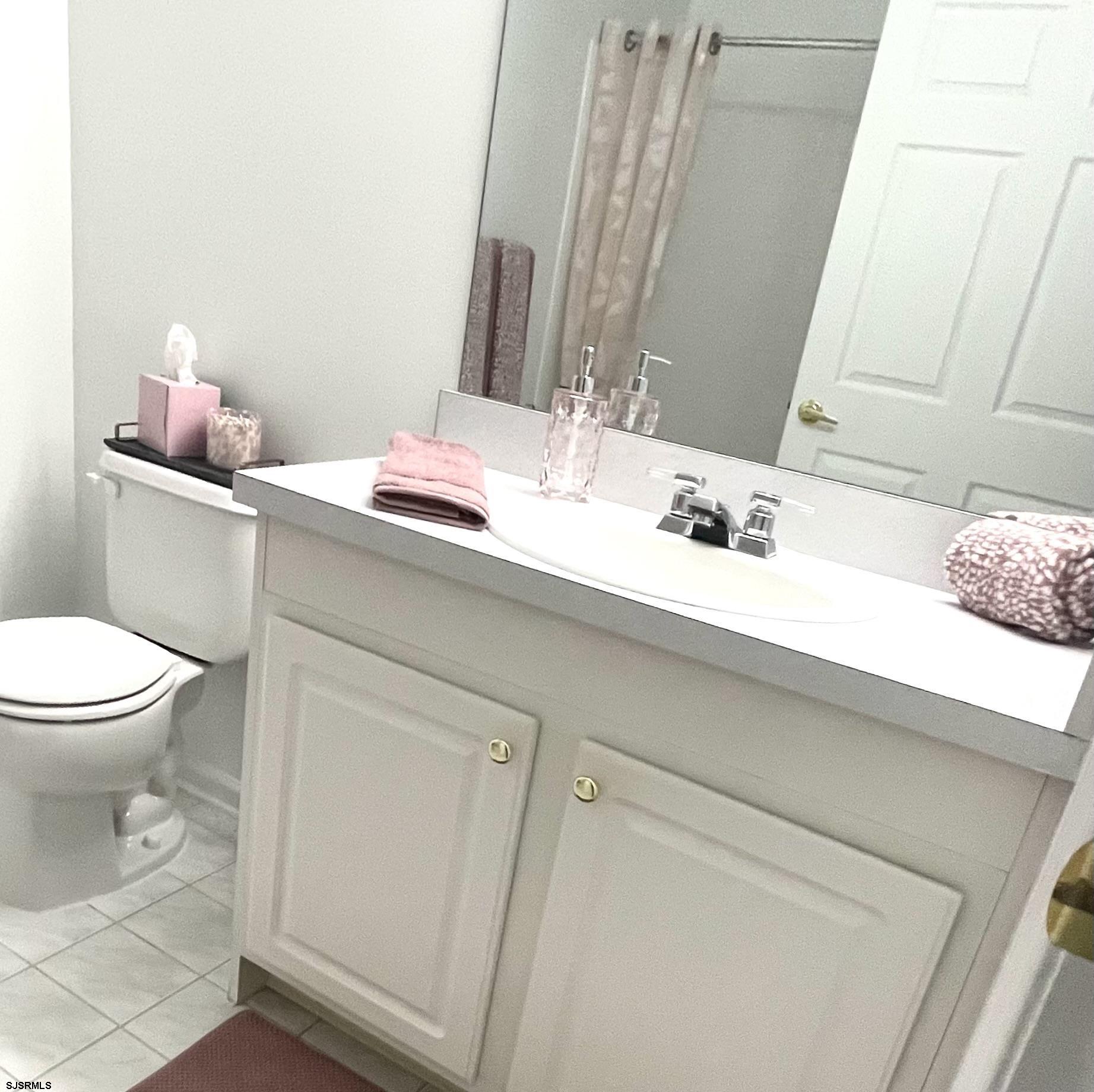 669 E Chancery Lane Galloway Township NJ 08205