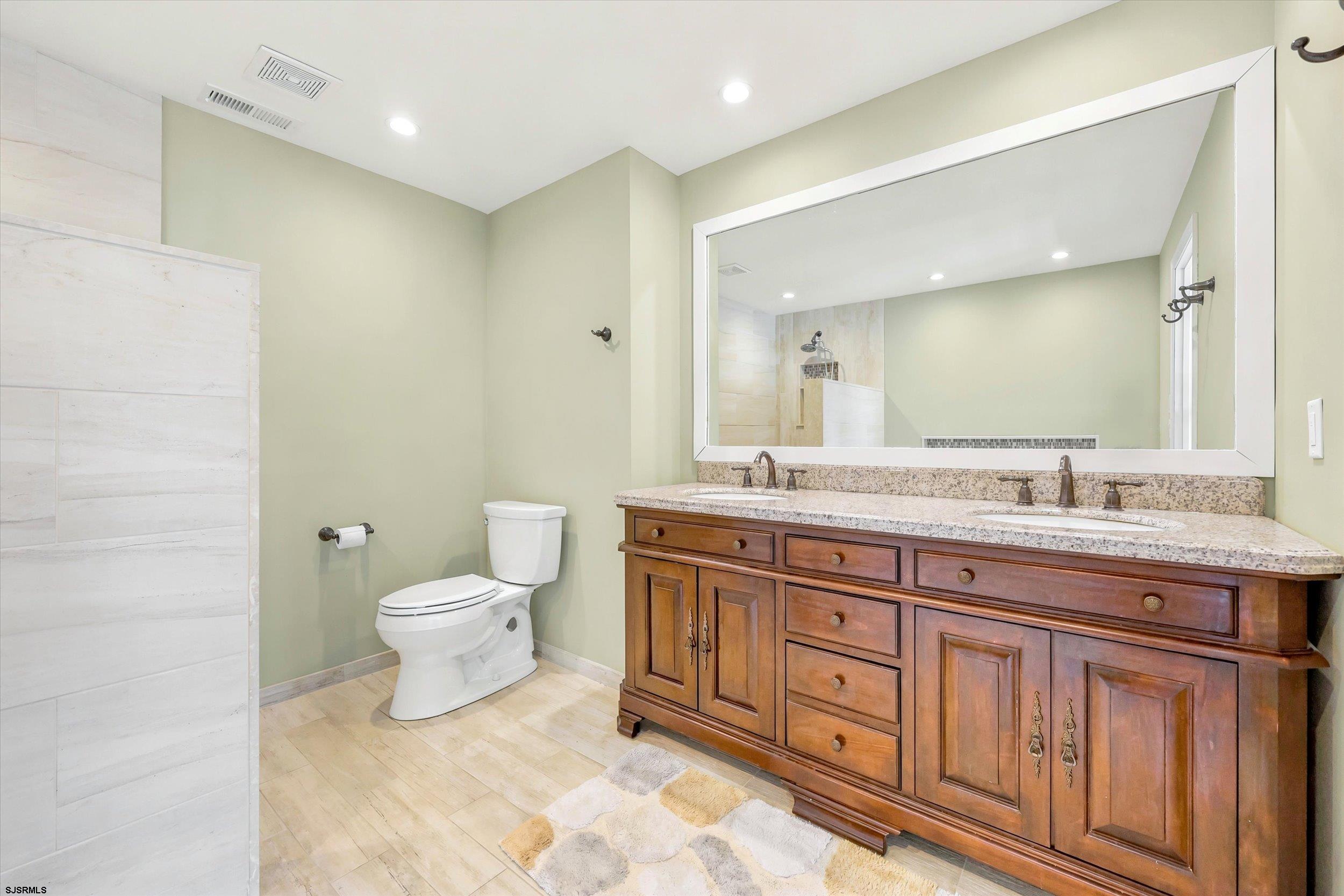 710 Harbour Cove Somers Point NJ 08244