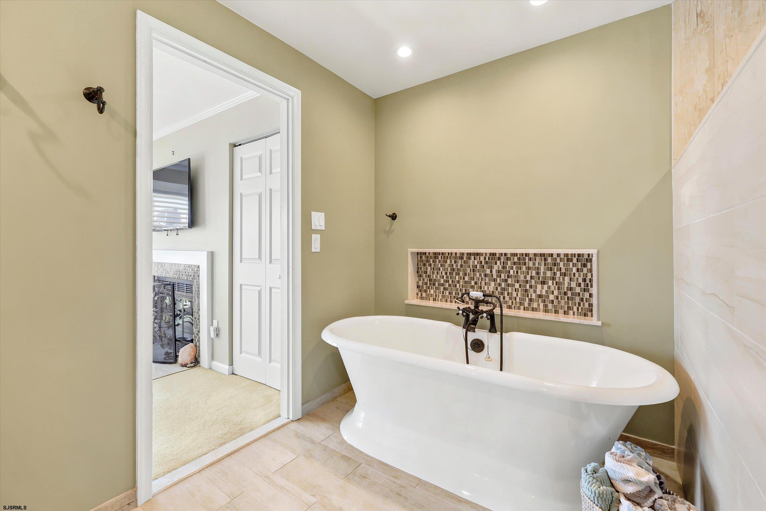 710 Harbour Cove Somers Point NJ 08244