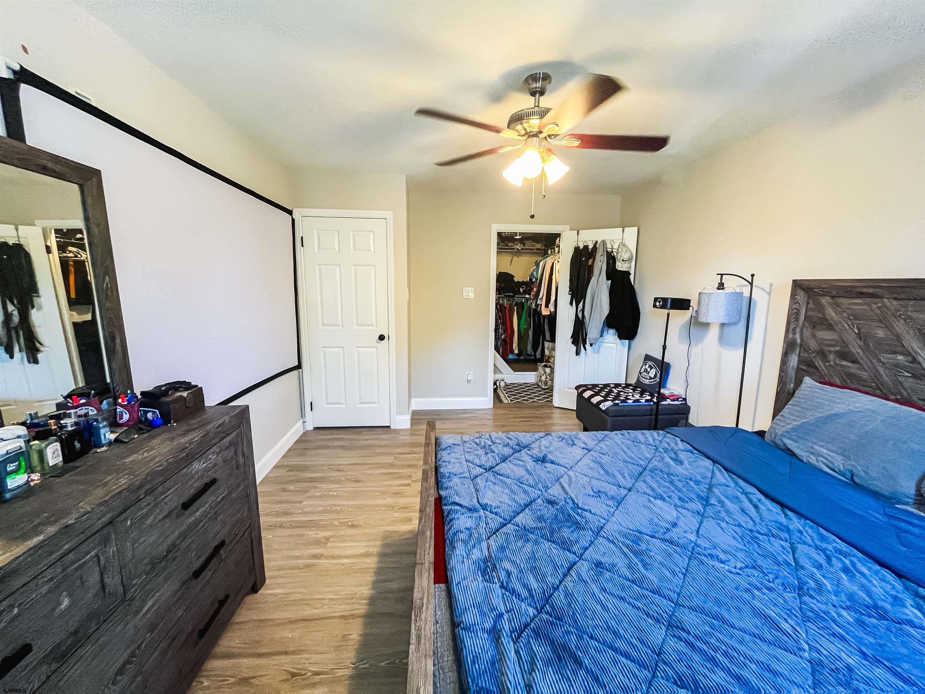 4877 Hawthorne Lane Hamilton Township NJ 08330