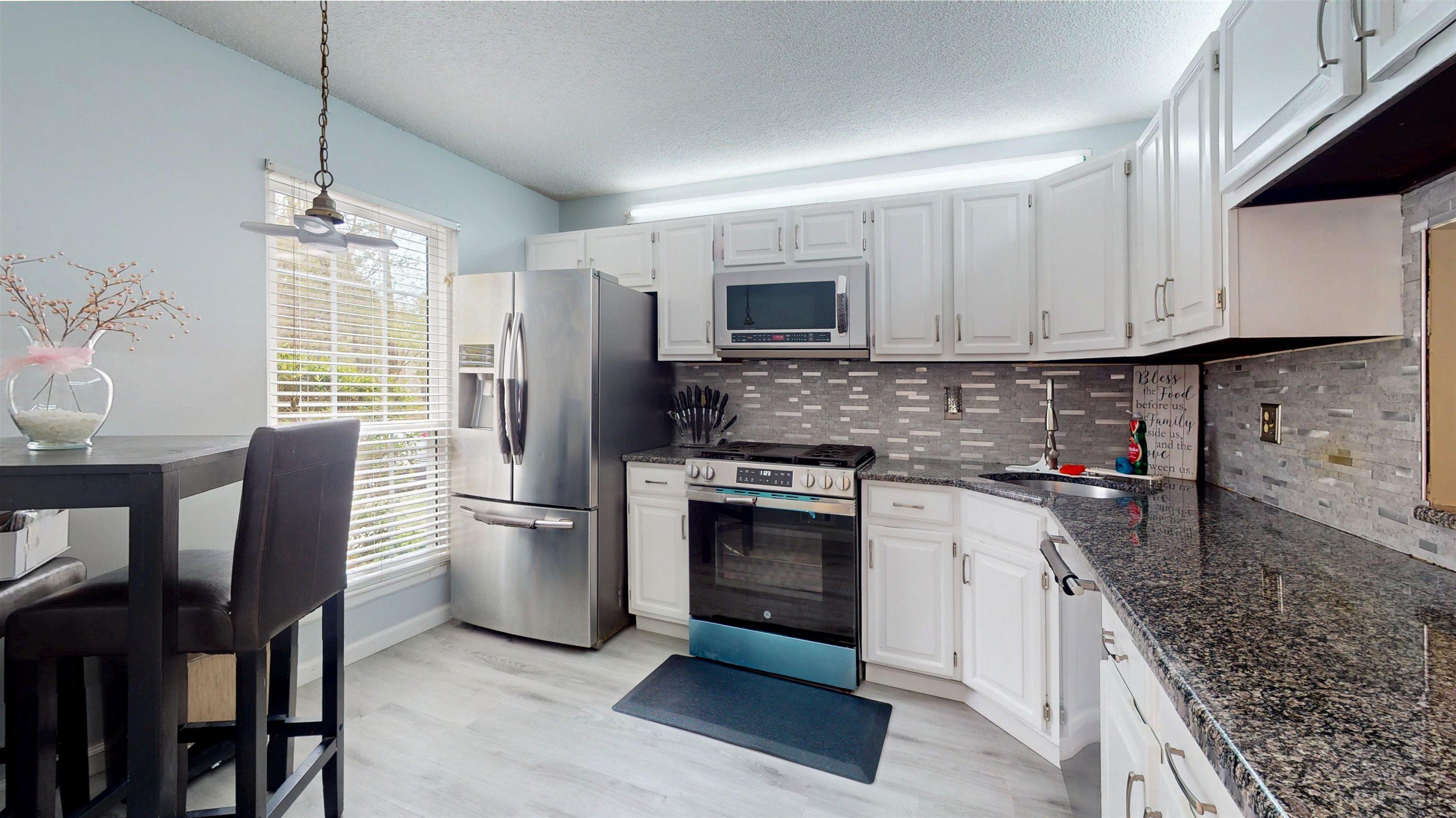 59 Shawnee Place Galloway Township NJ 08205