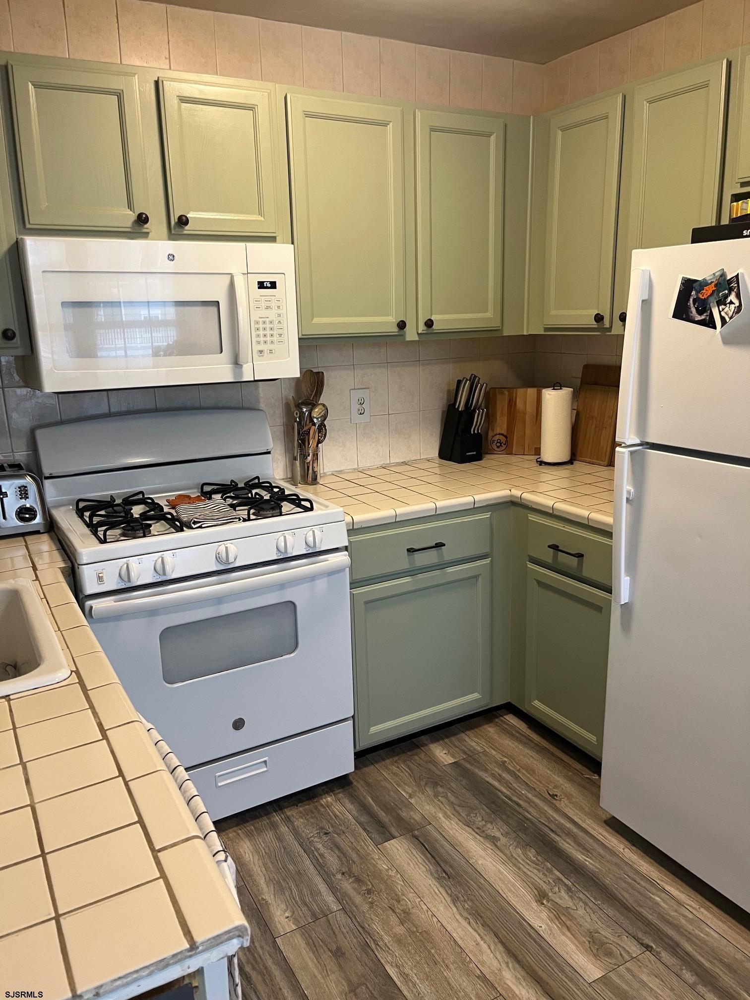 4752 Summersweet Drive Mays Landing NJ 08330-2842
