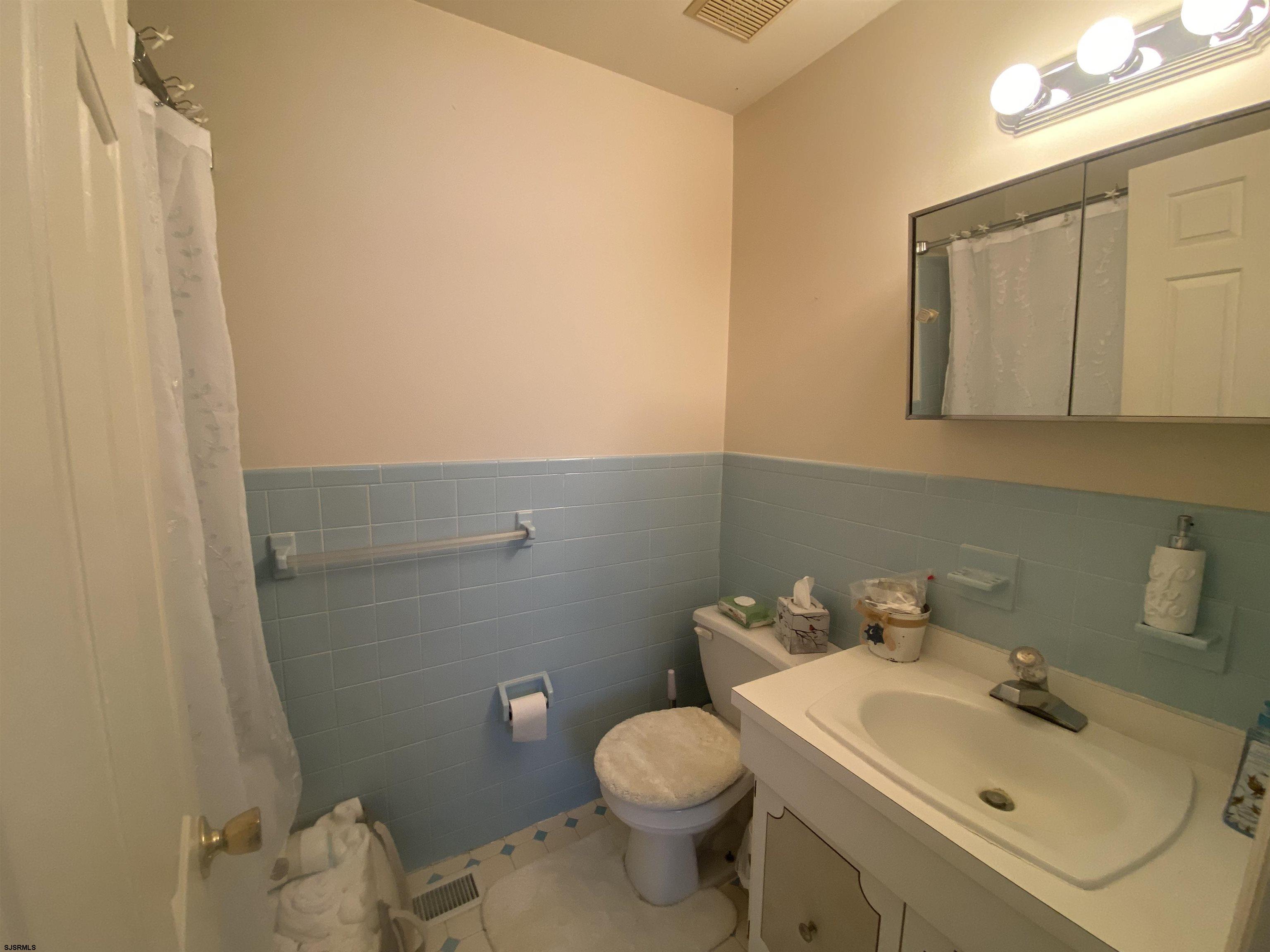 48 Greate Bay Somers Point NJ 08244
