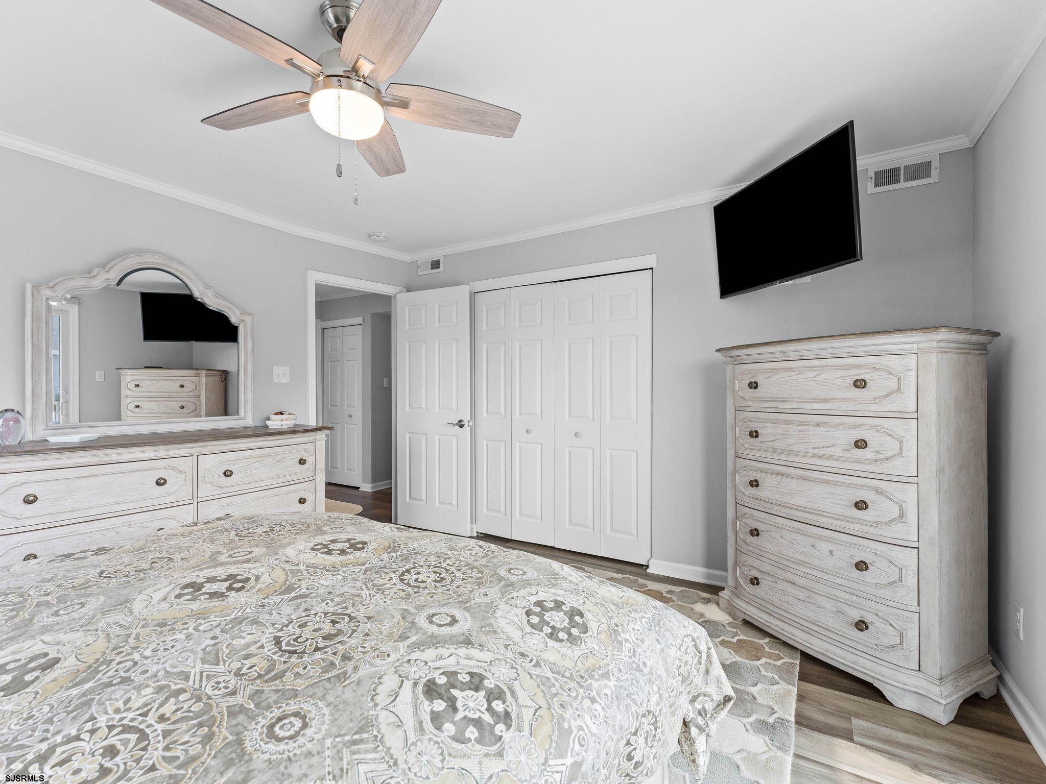 444 W Shore Drive Brigantine NJ 08203-2441