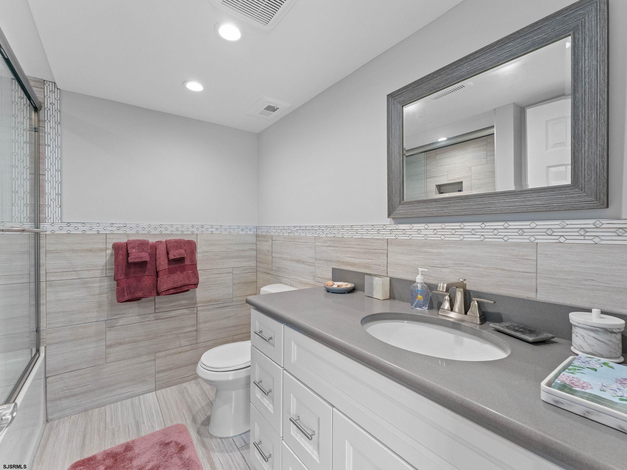 444 W Shore Drive Brigantine NJ 08203-2441