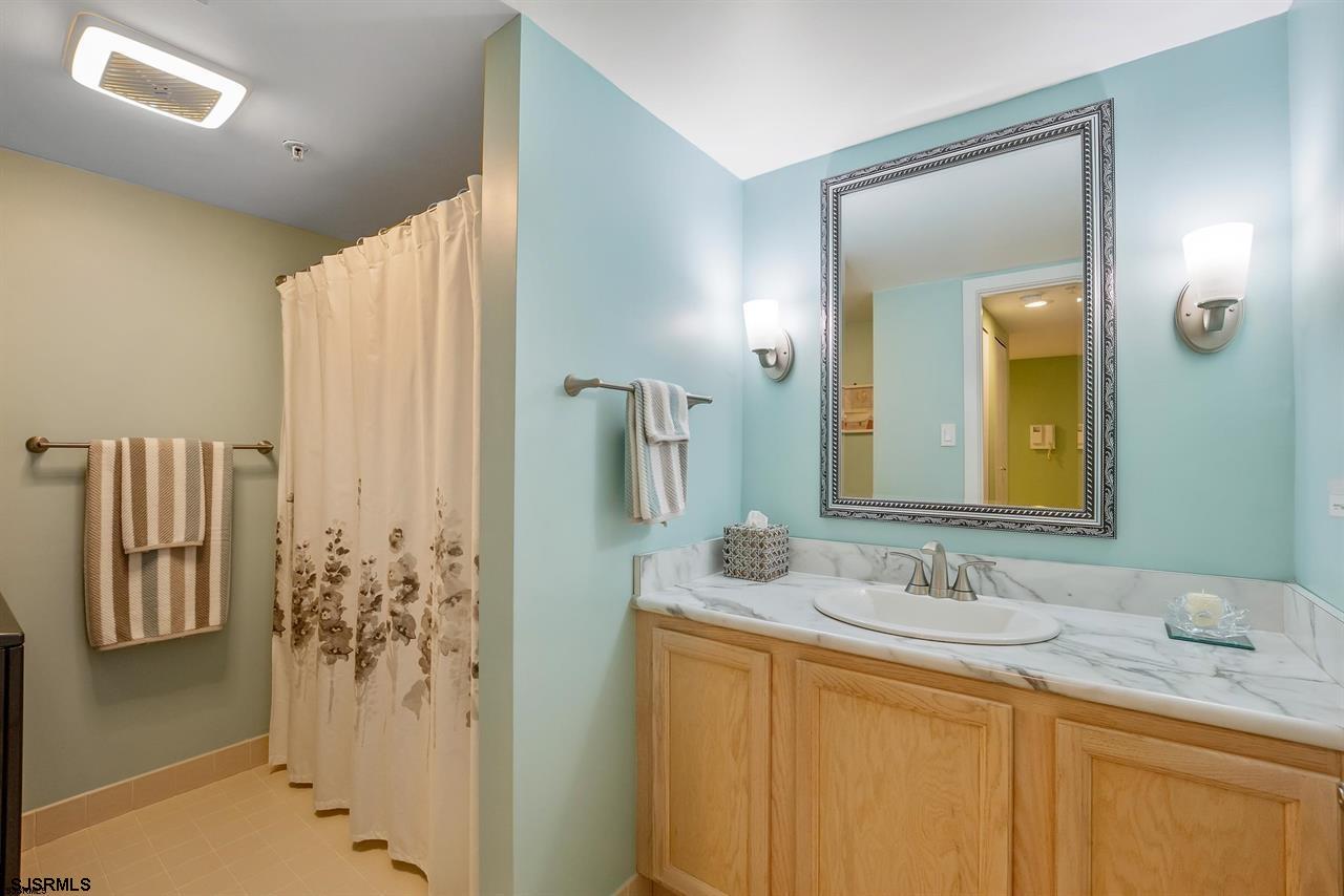 3210 Dolphin Avenue Northfield NJ 08225