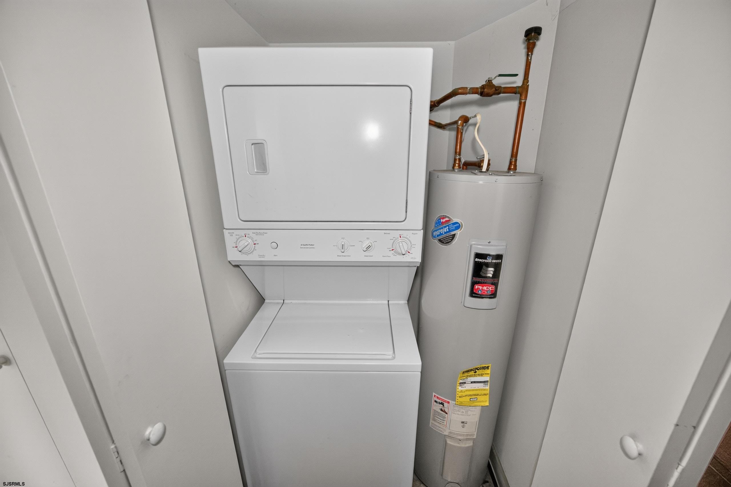 4301 Dolphin Avenue Northfield NJ 08225