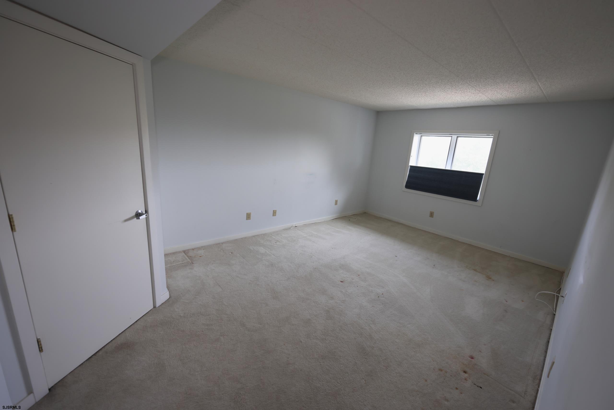 4301 Dolphin Avenue Northfield NJ 08225