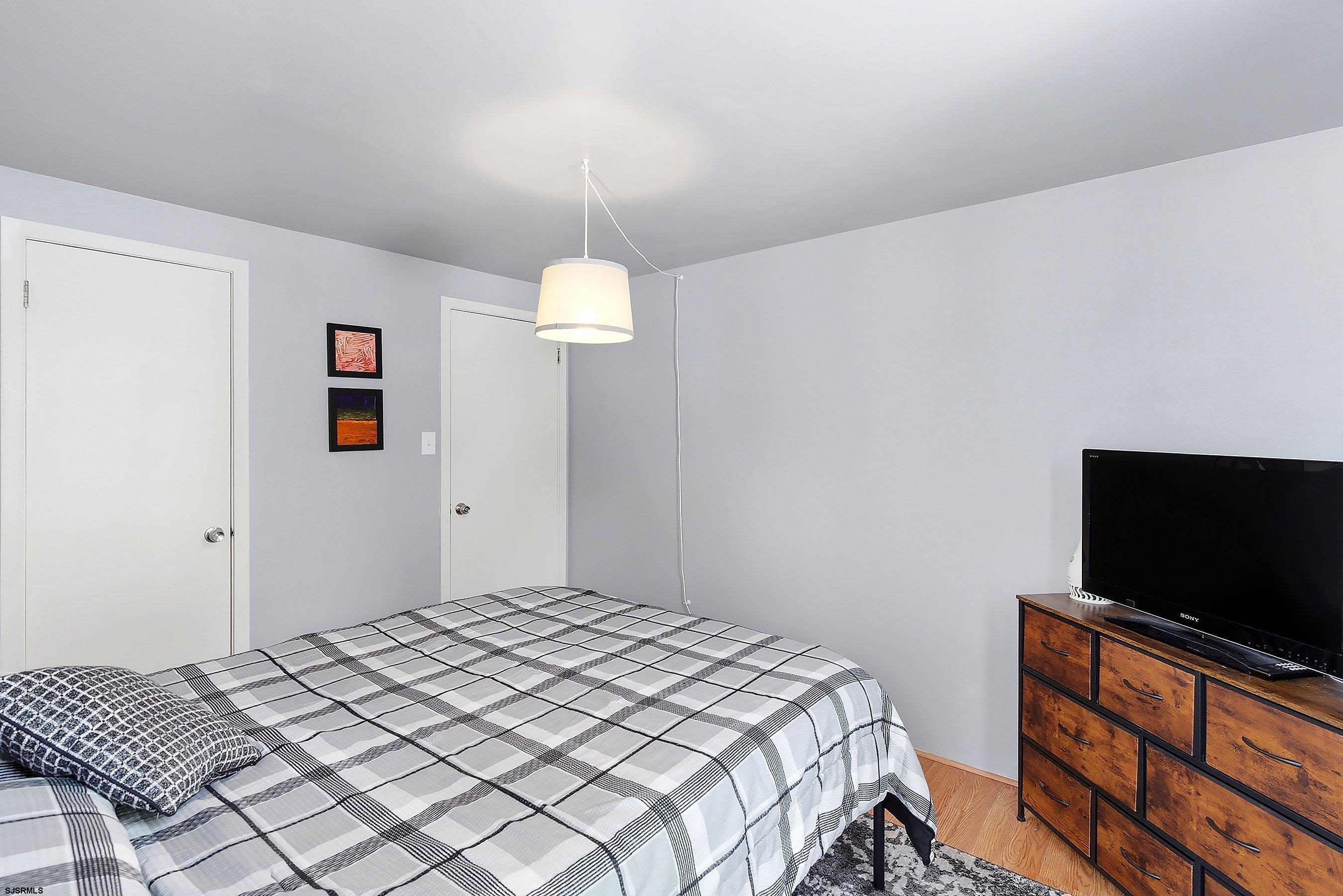 224 Meadow Ridge Road Smithville NJ 08205