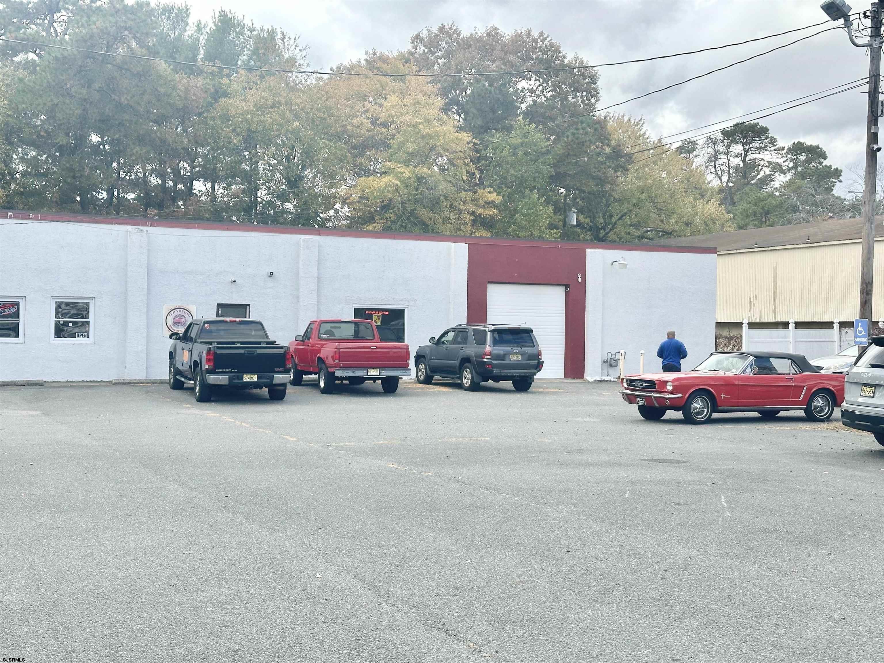 318 E White Horse Pike Galloway Township NJ 08205