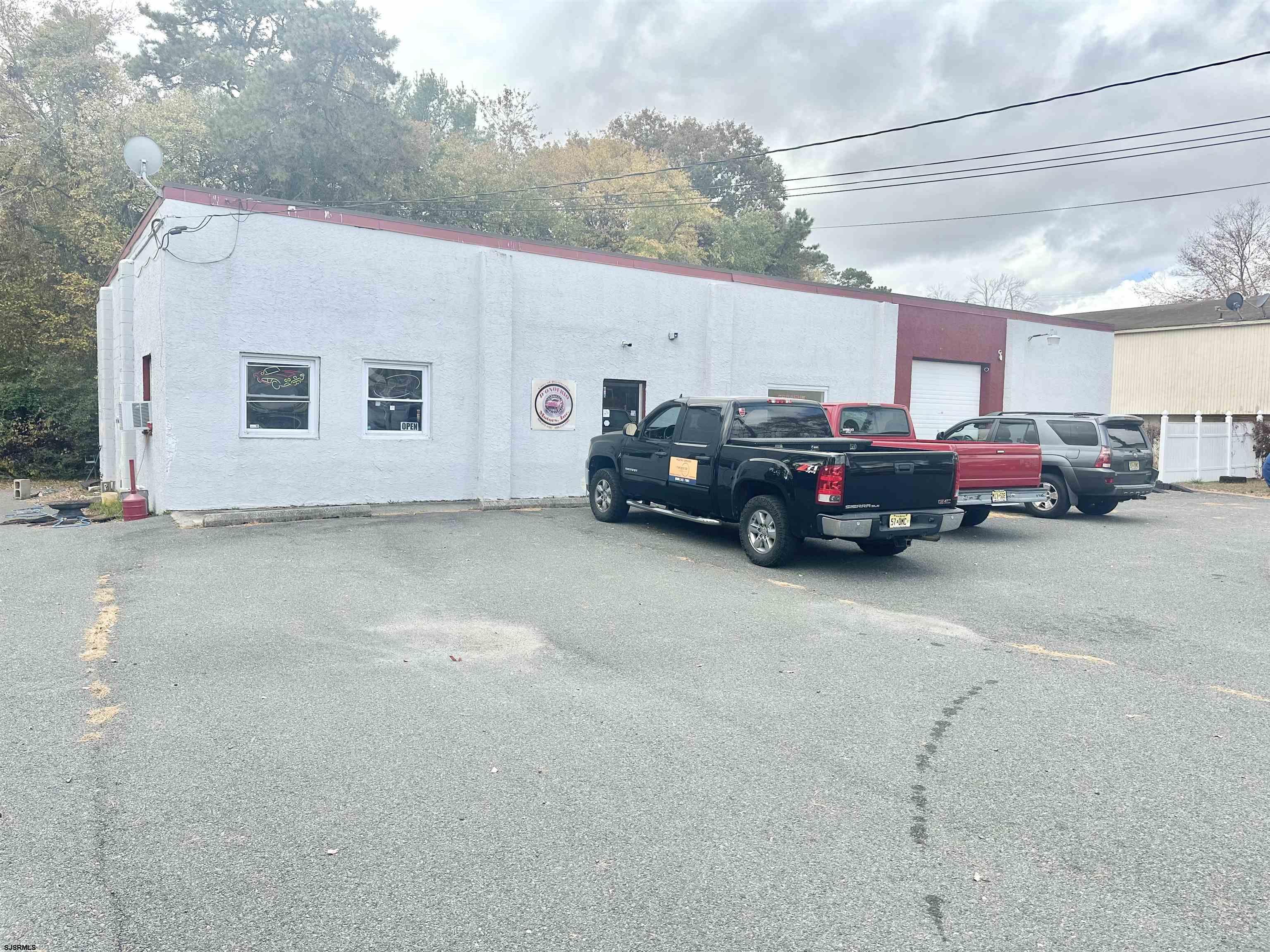 318 E White Horse Pike Galloway Township NJ 08205